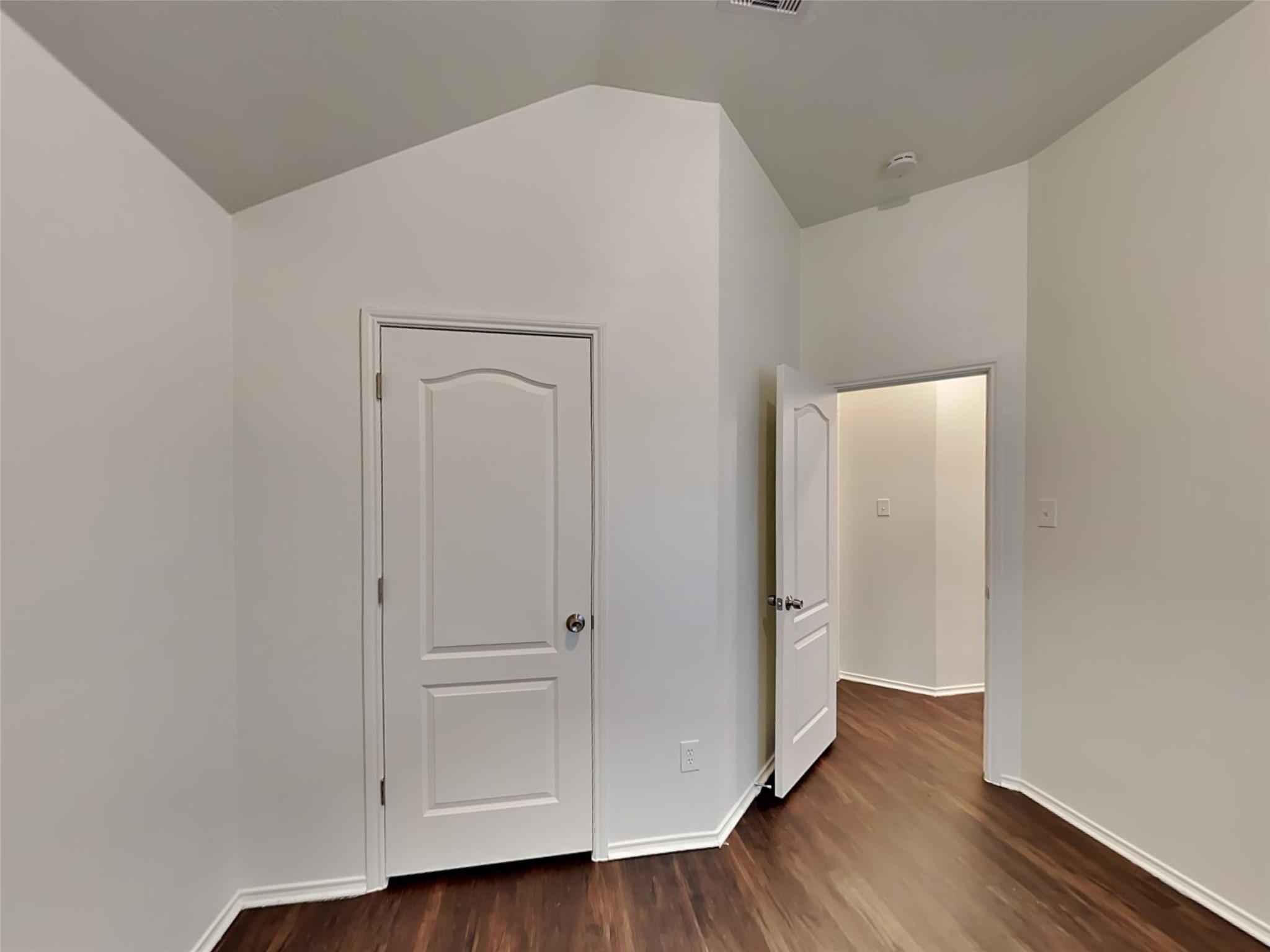 7702 Summerdale Drive Property Photo 12