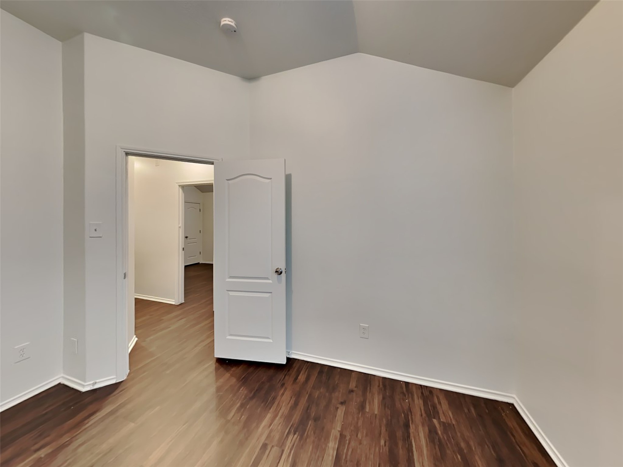 7702 Summerdale Drive Property Photo 14