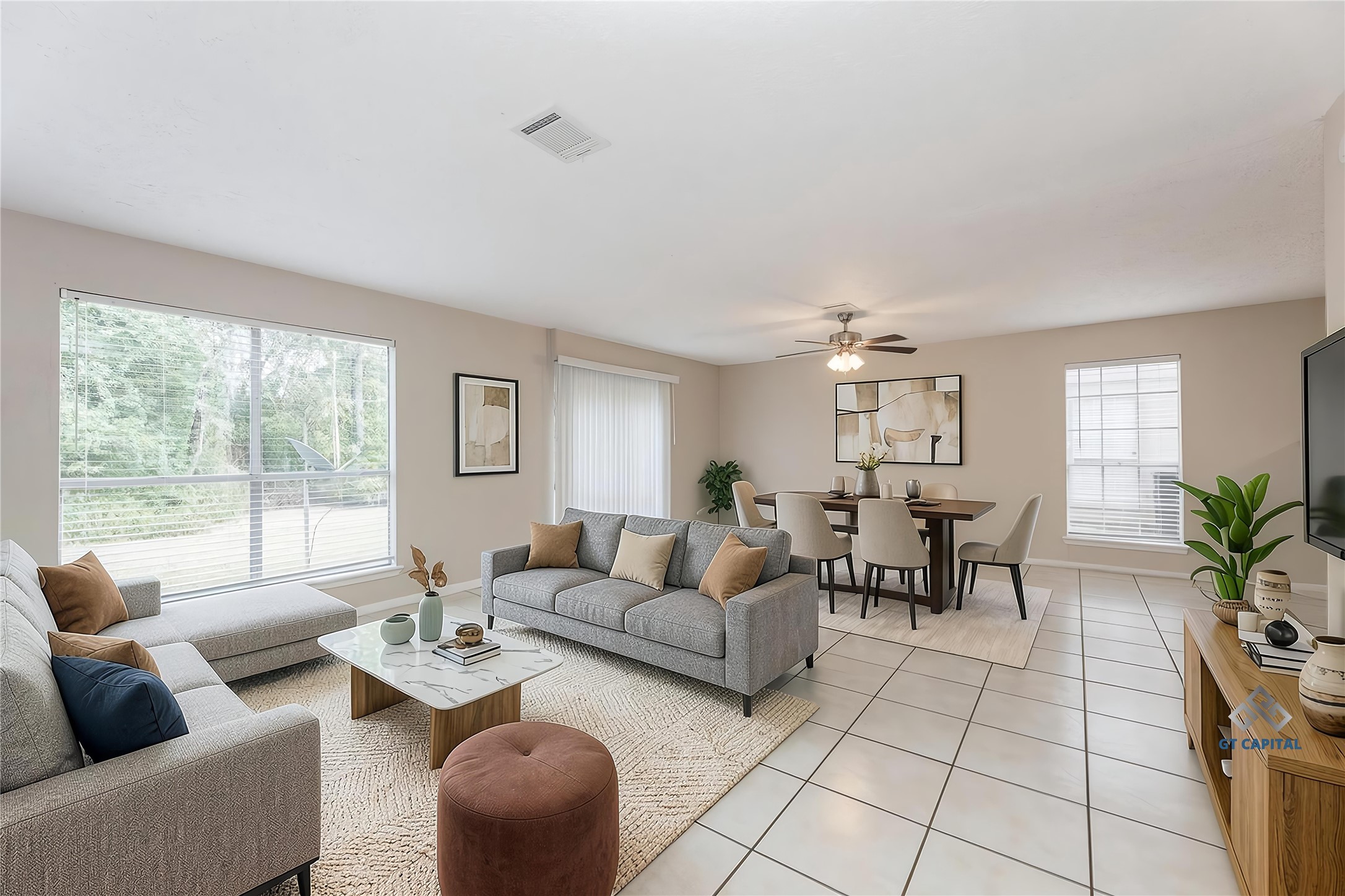 1912 Avenue B Property Photo 1