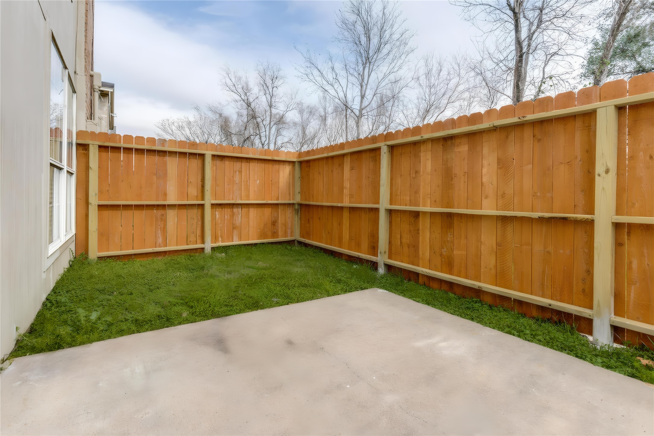 1912 Avenue B Property Photo 4