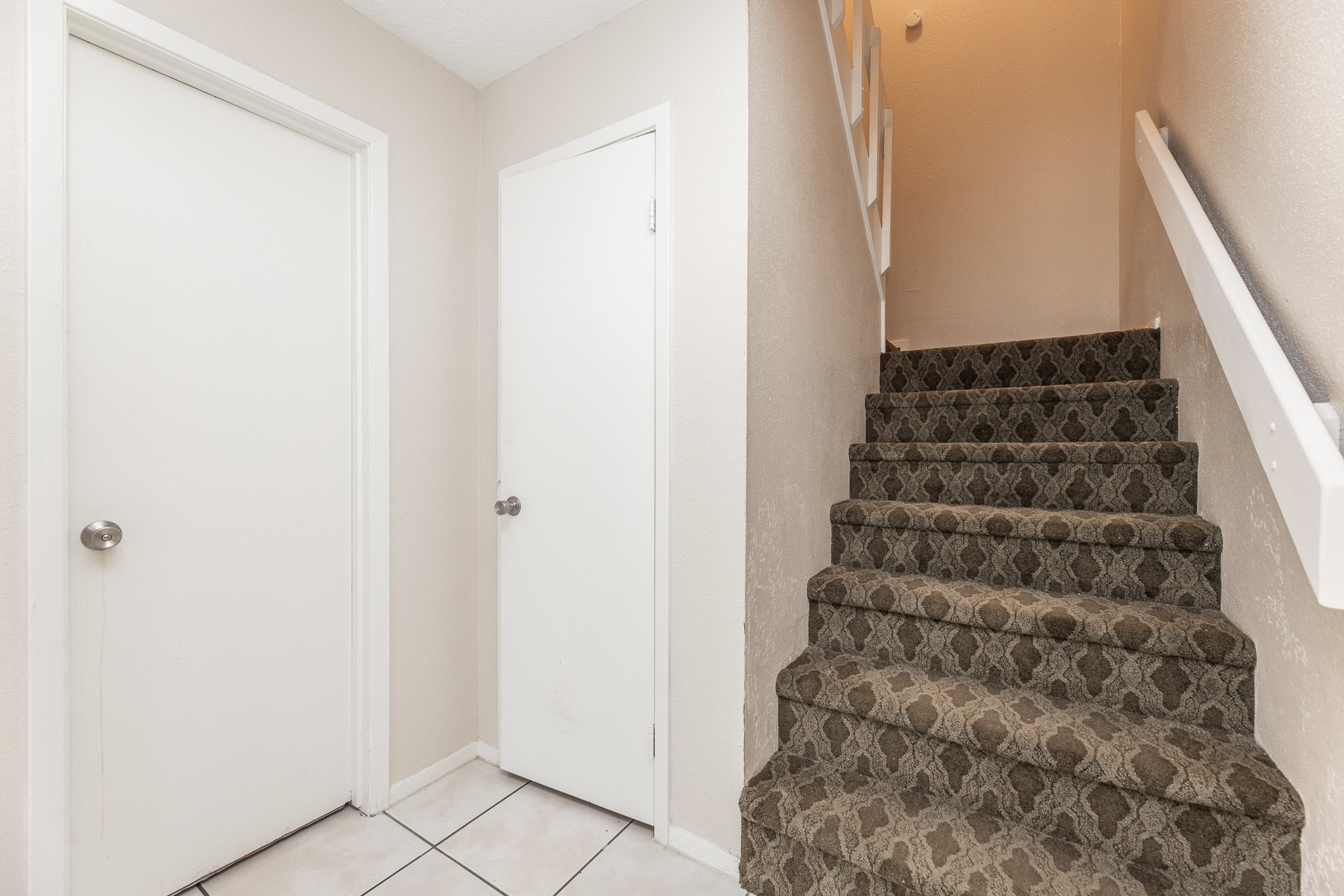 1912 Avenue B Property Photo 14