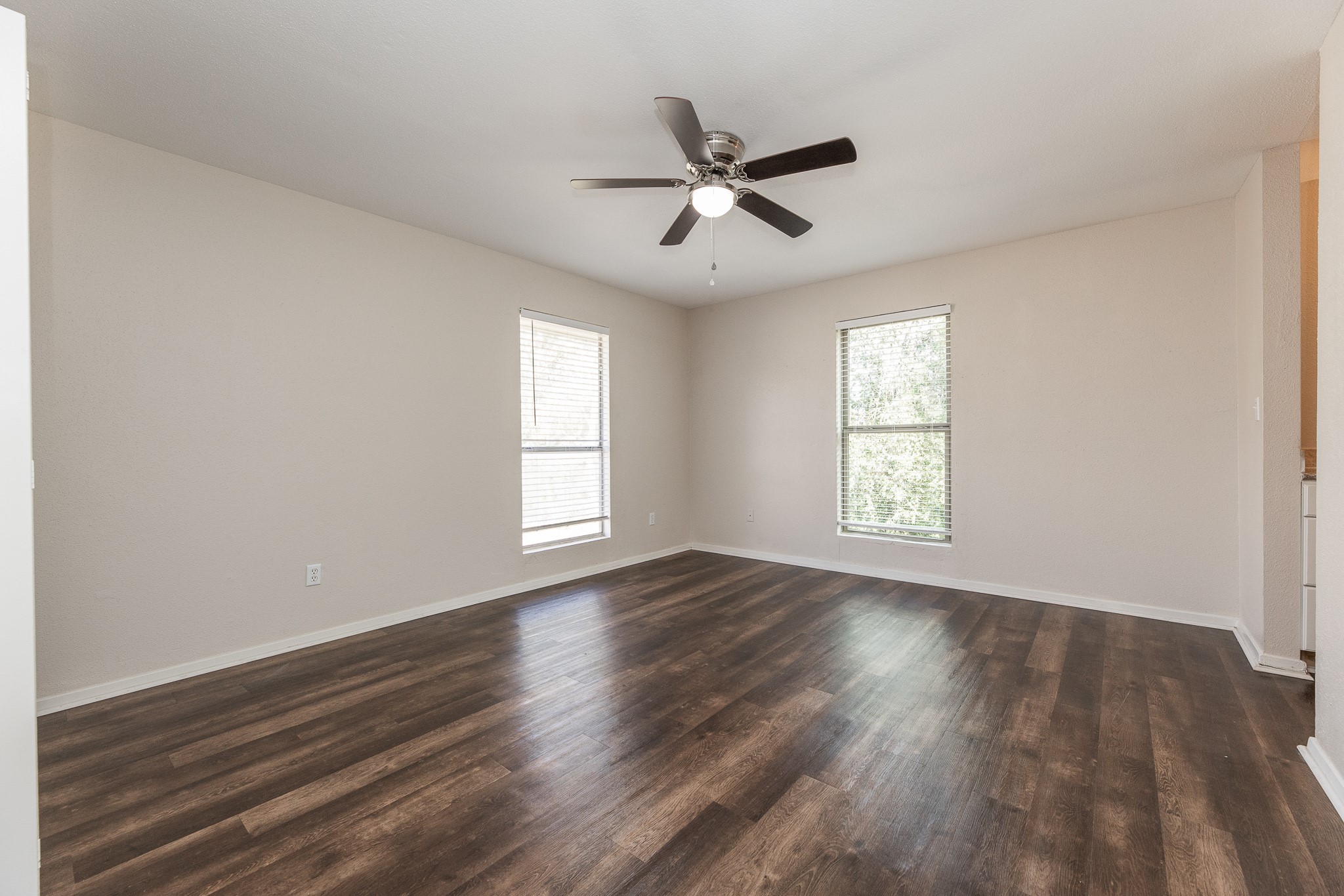 1912 Avenue B Property Photo 17
