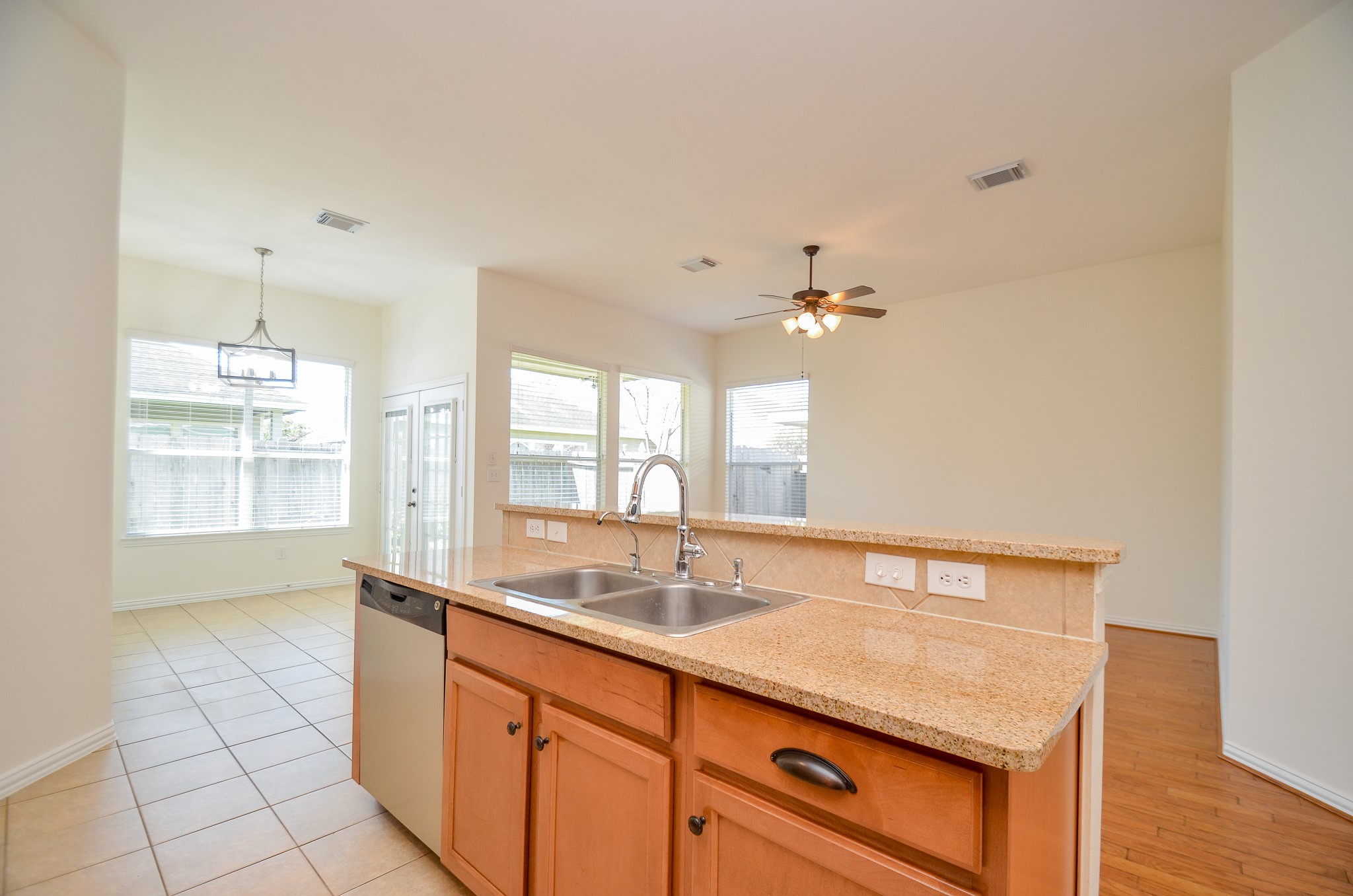 2926 Bright Sky Court Property Photo 14