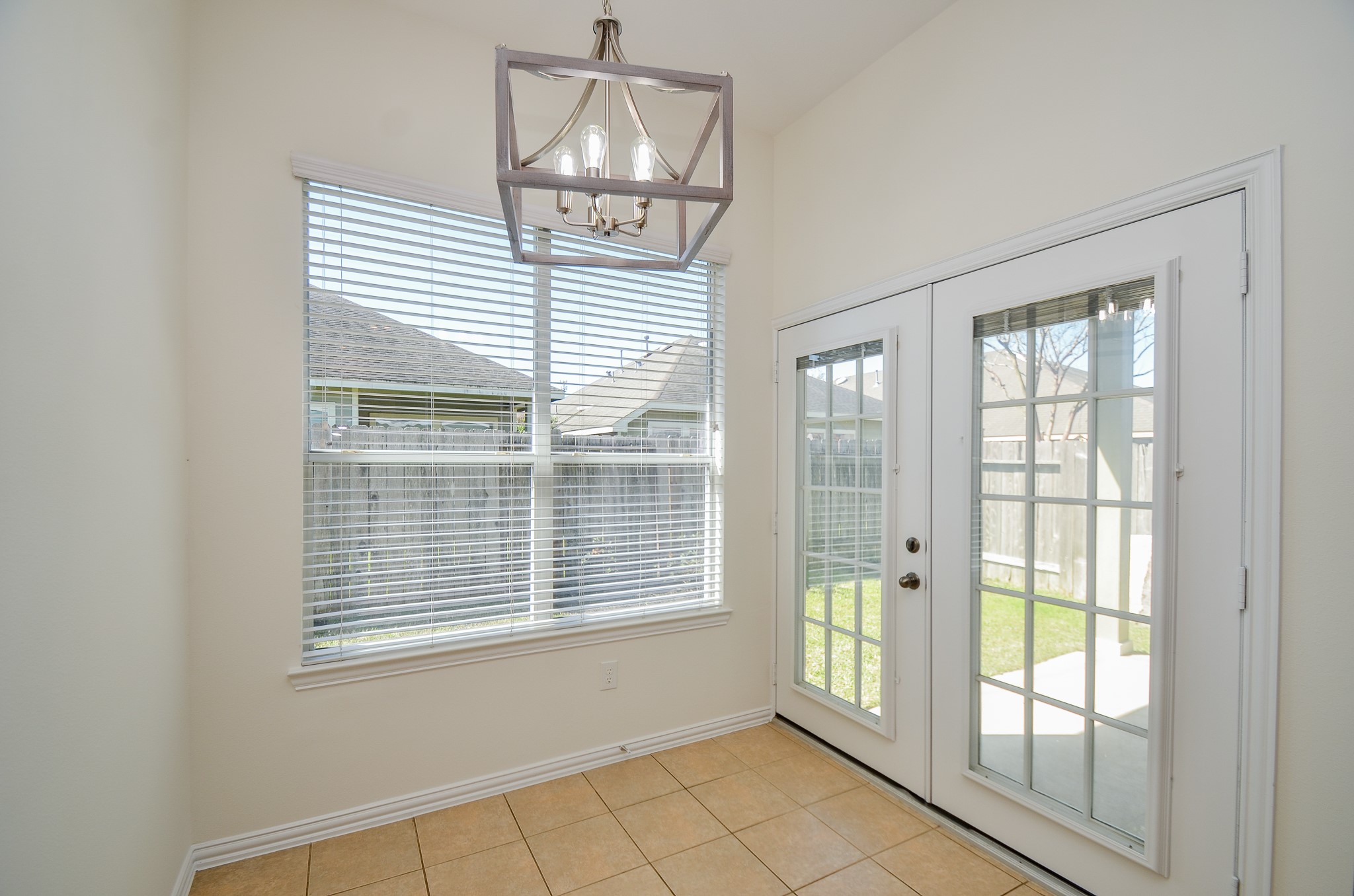 2926 Bright Sky Court Property Photo 15