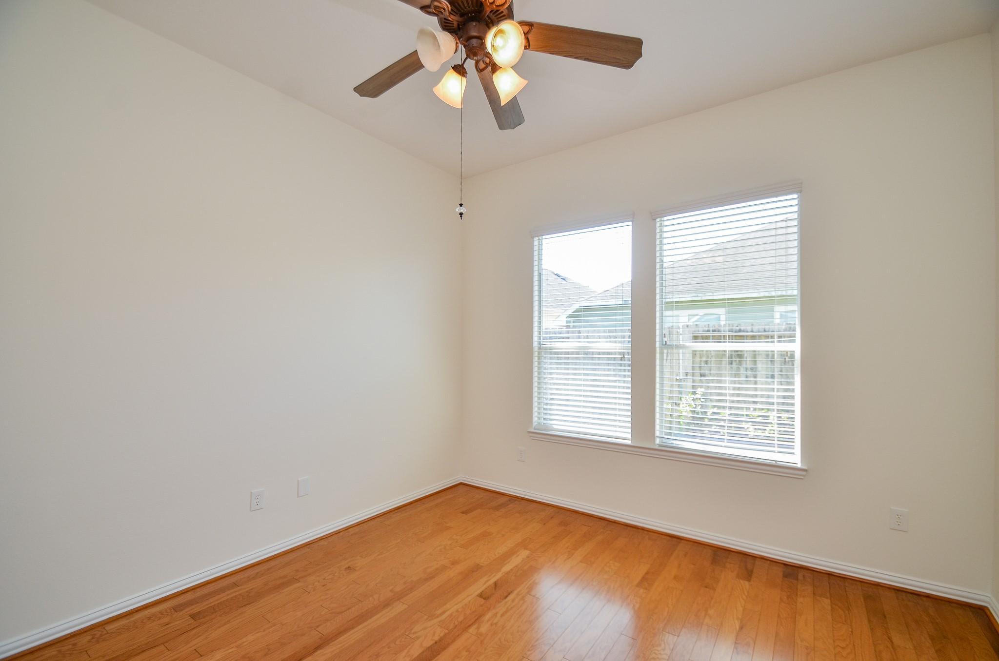 2926 Bright Sky Court Property Photo 18