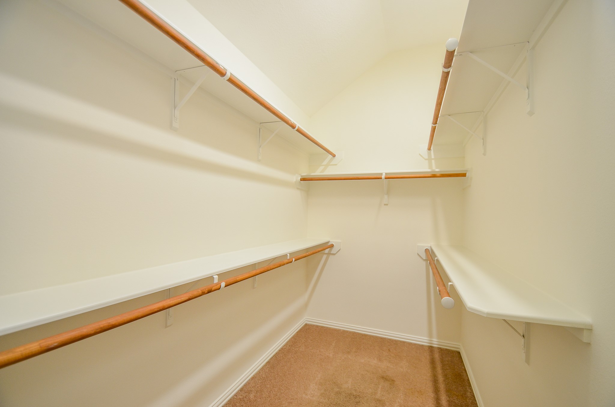 2926 Bright Sky Court Property Photo 19