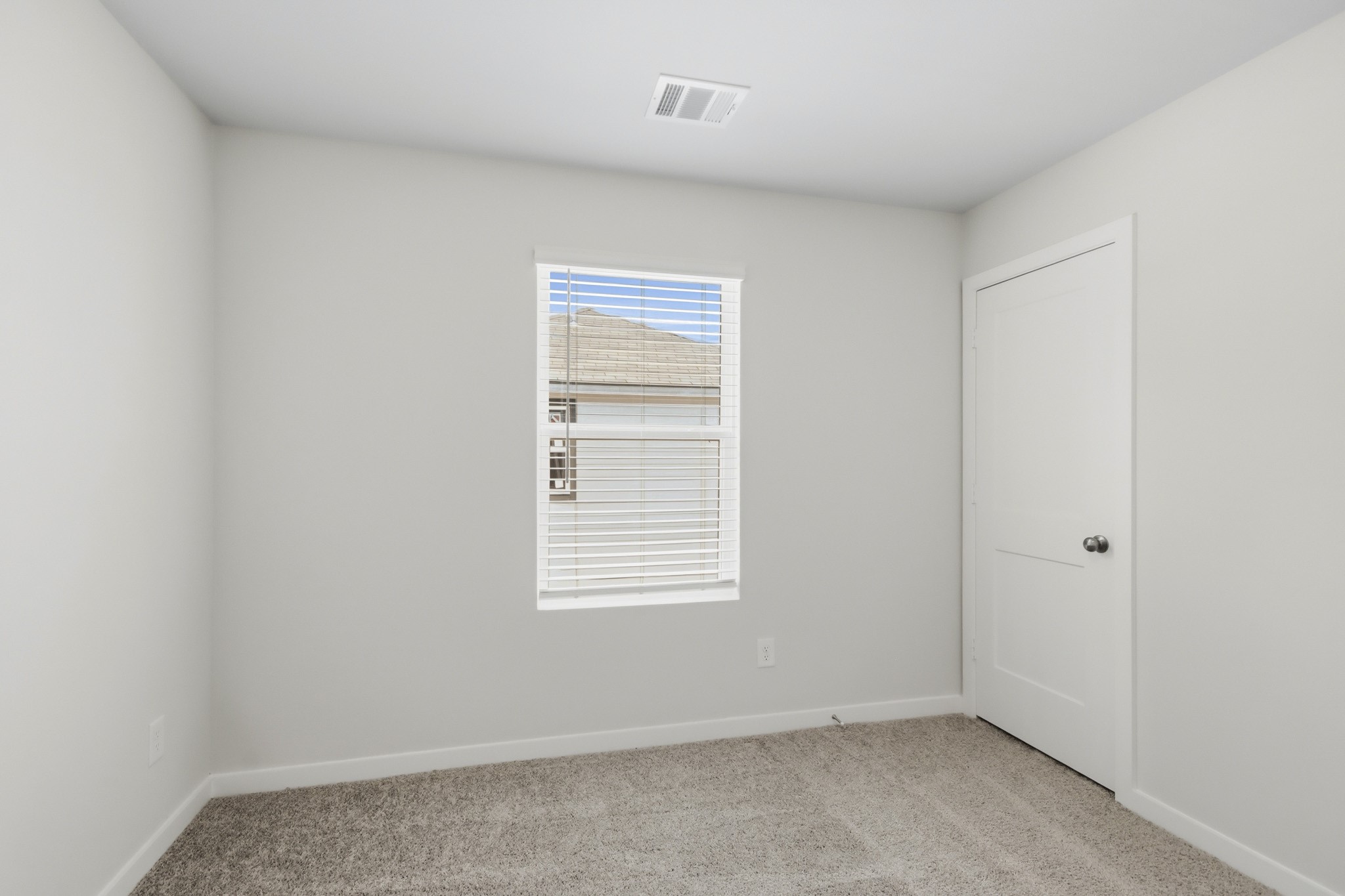 17801 Lionheart Road Property Photo 13