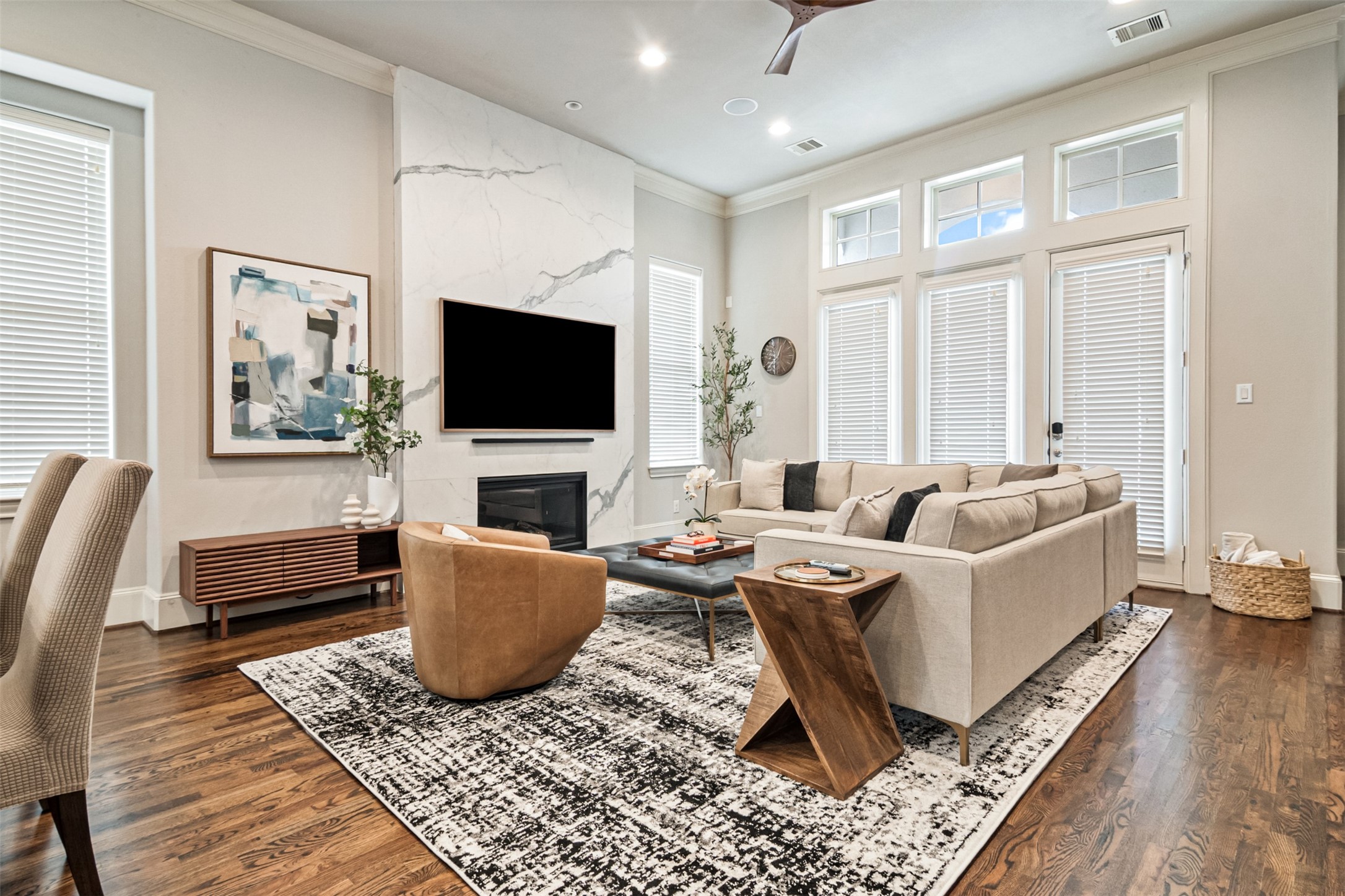 1847 Edwards Street Property Photo 1