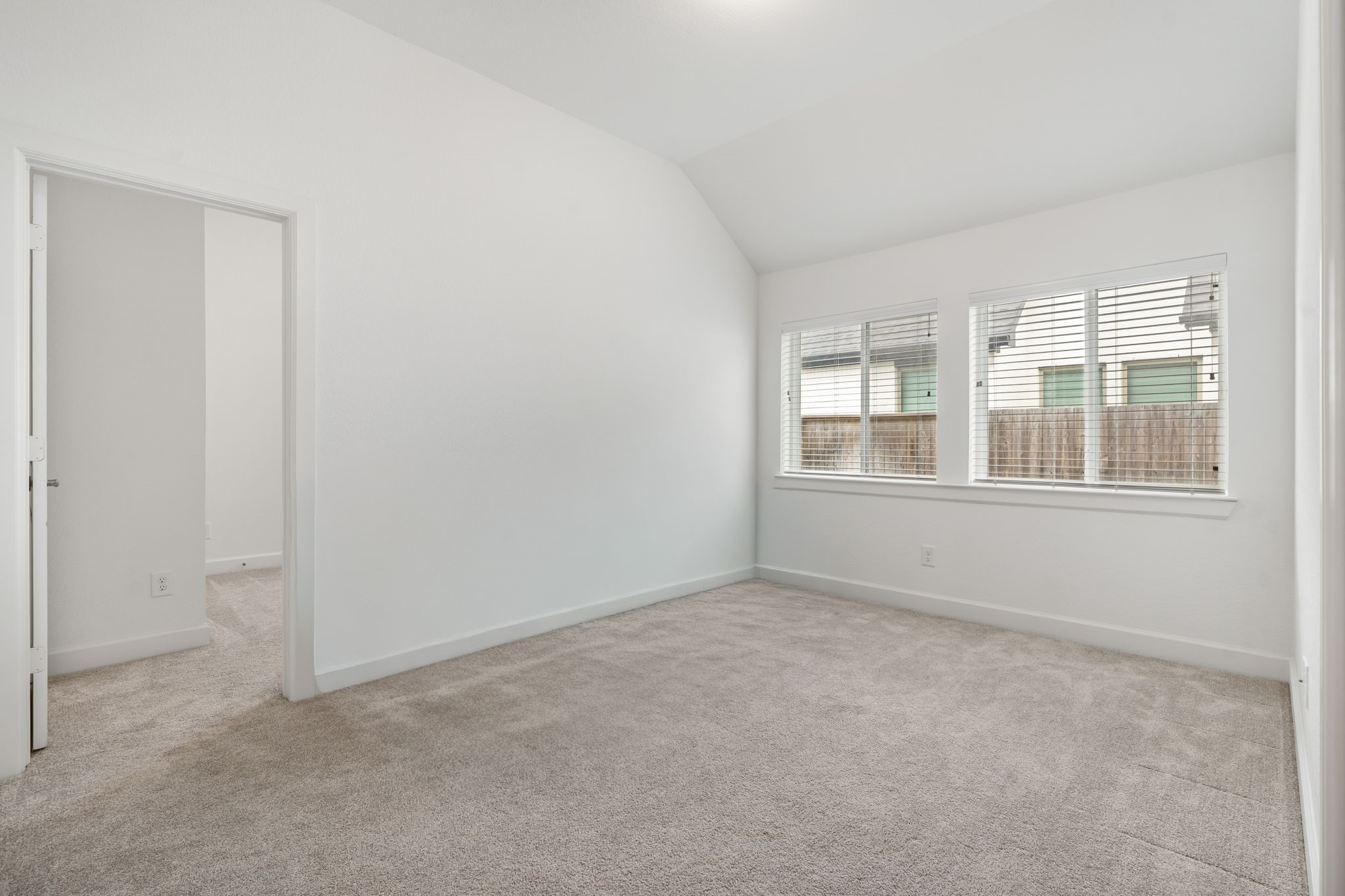 2323 Lambert Drive Property Photo 25