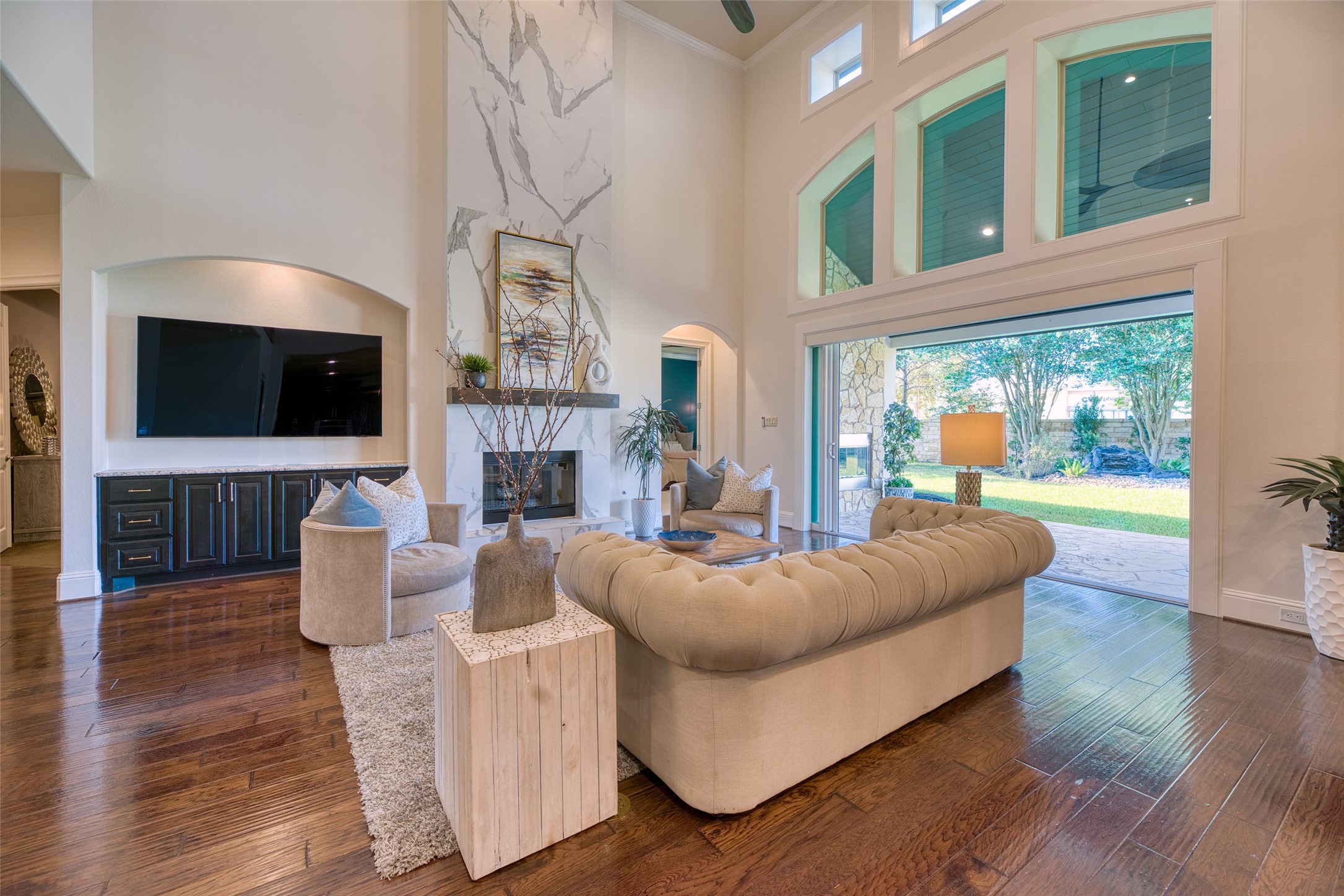 3903 Indigo Court Property Photo 8