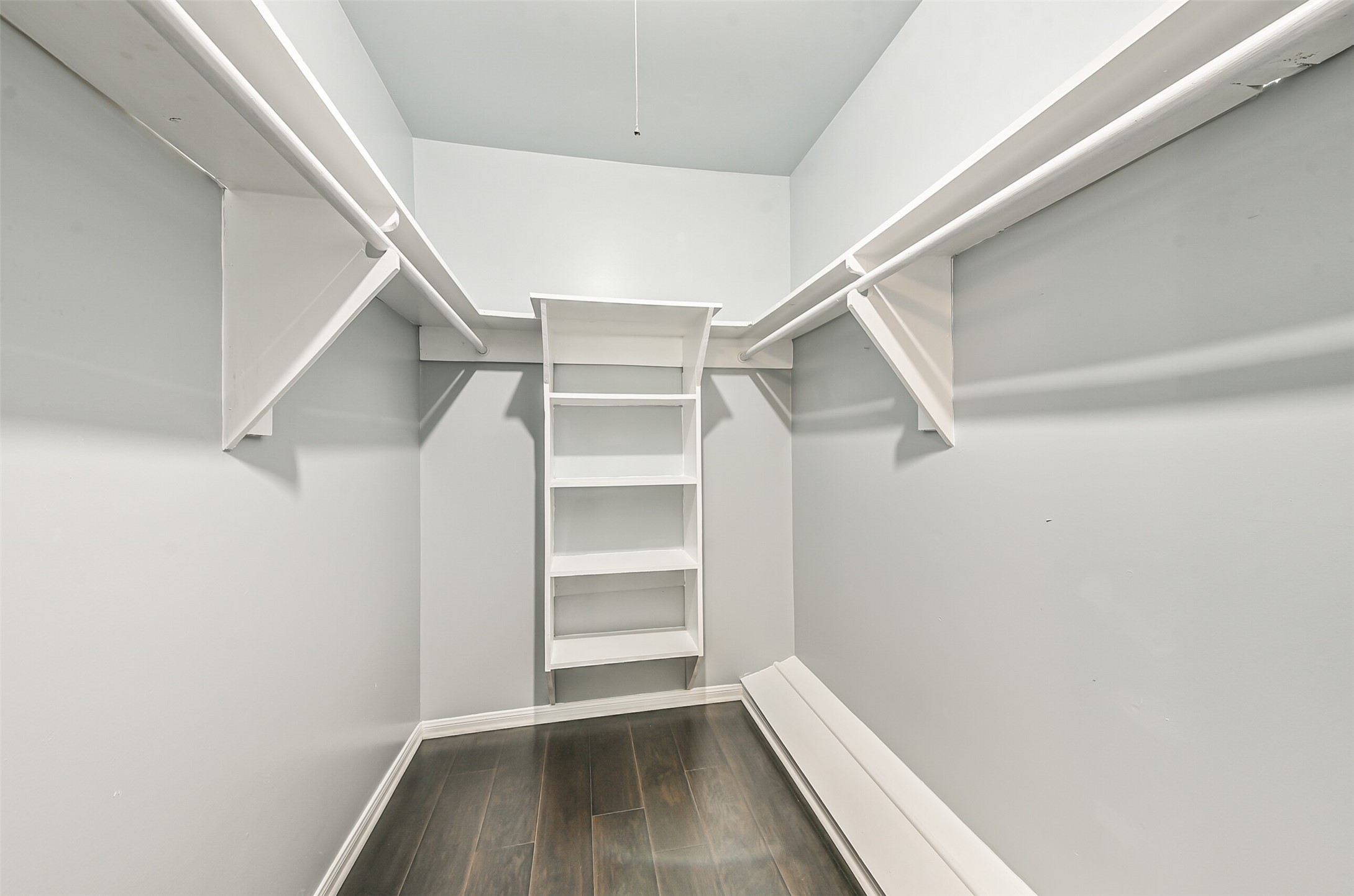 863 Seamaster Drive Property Photo 30