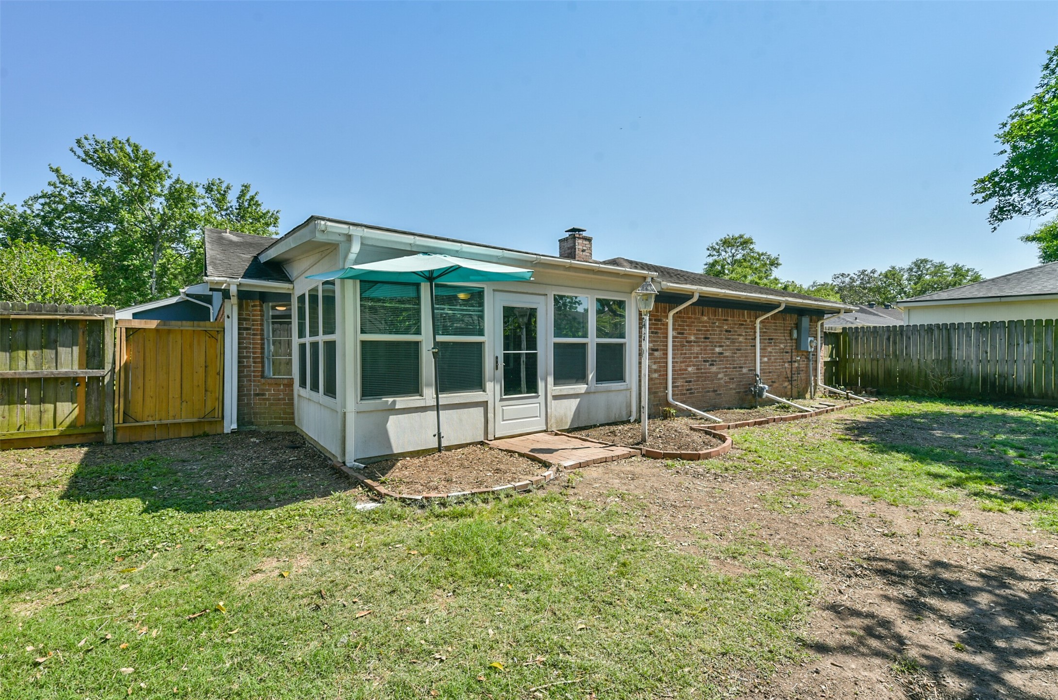 863 Seamaster Drive Property Photo 37
