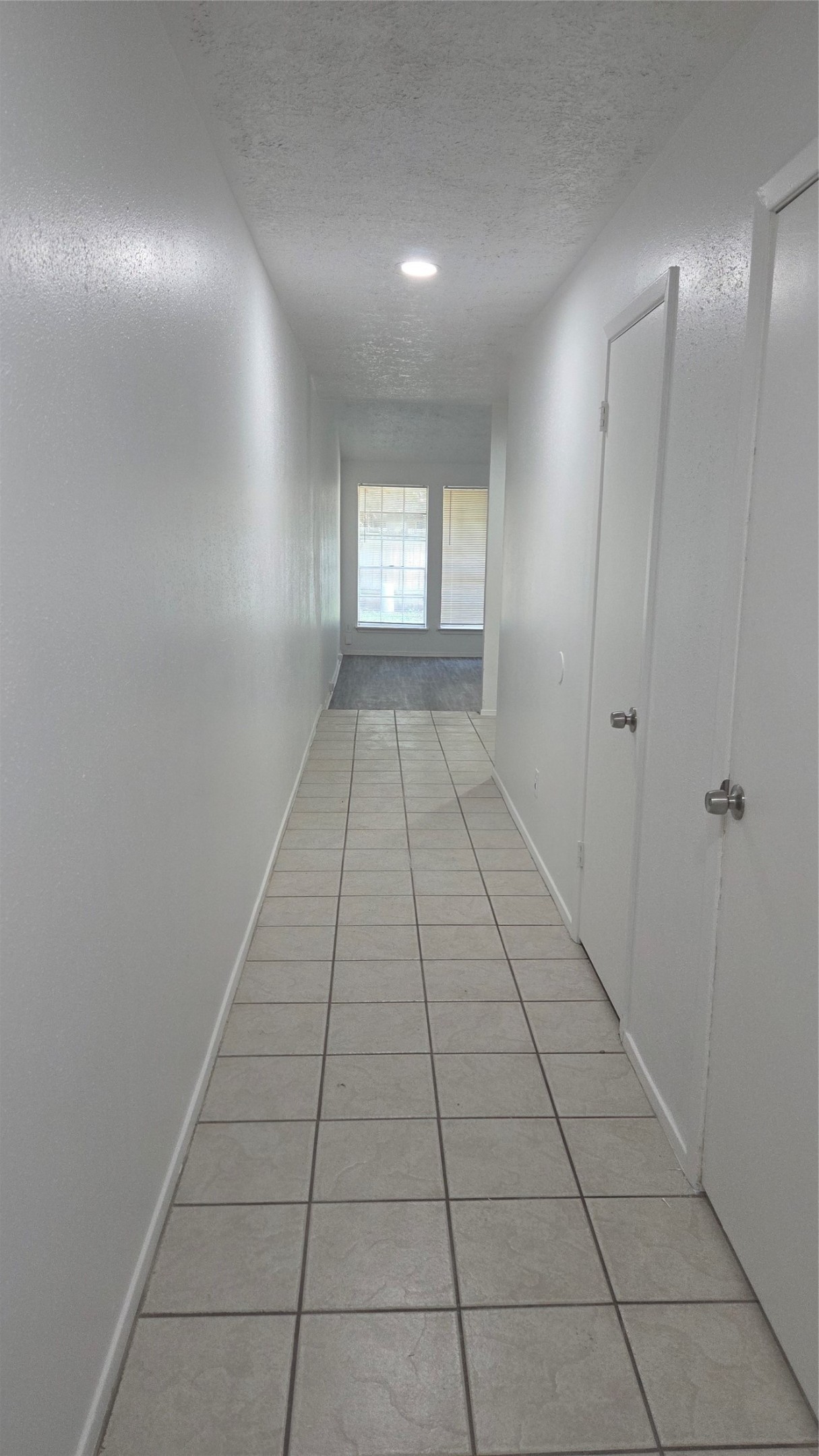 19515 Woodglen Drive Property Photo 2
