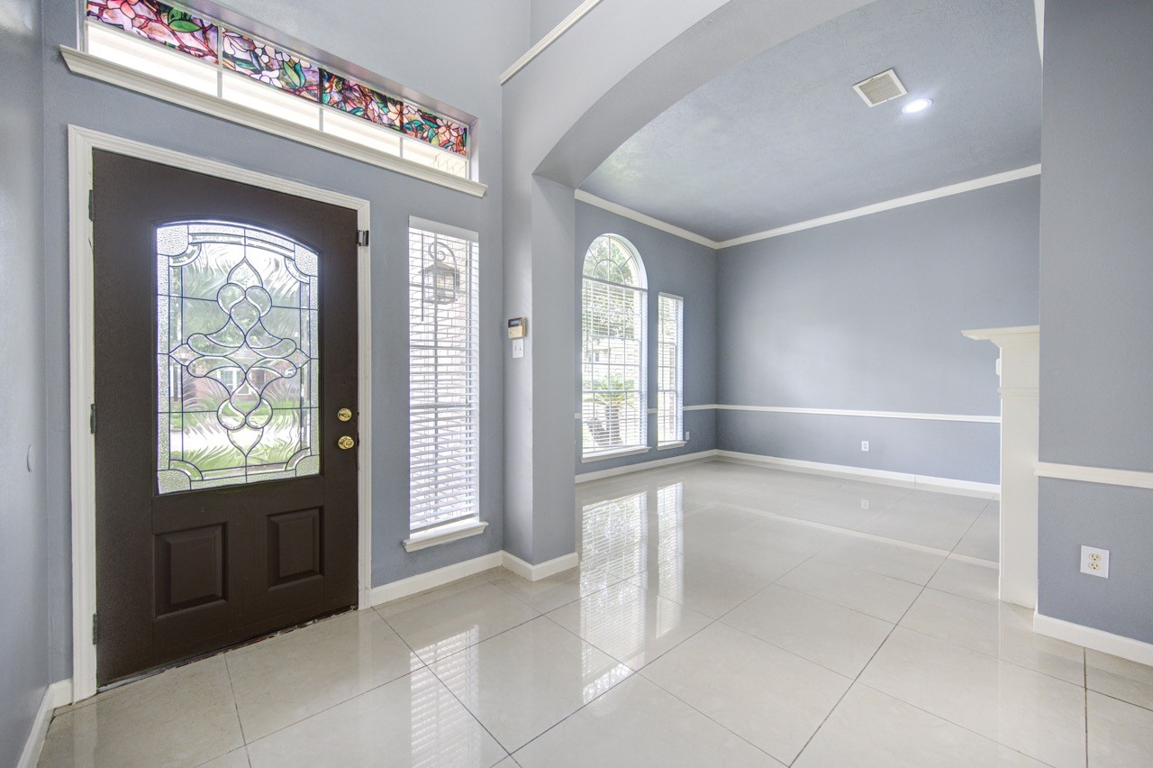 2318 Stoneburg Court Property Photo 12