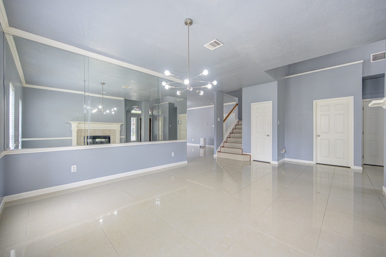 2318 Stoneburg Court Property Photo 17