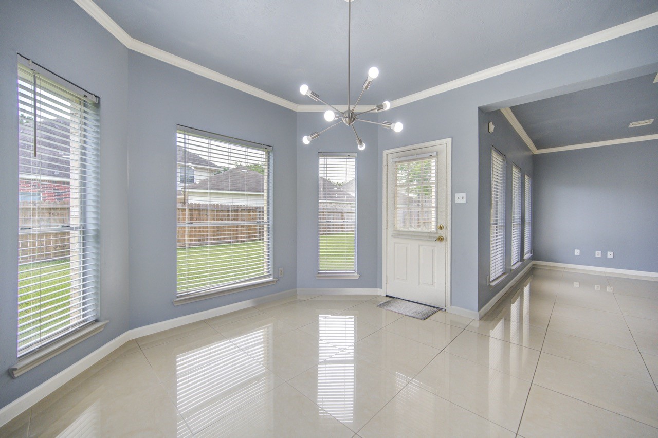 2318 Stoneburg Court Property Photo 24