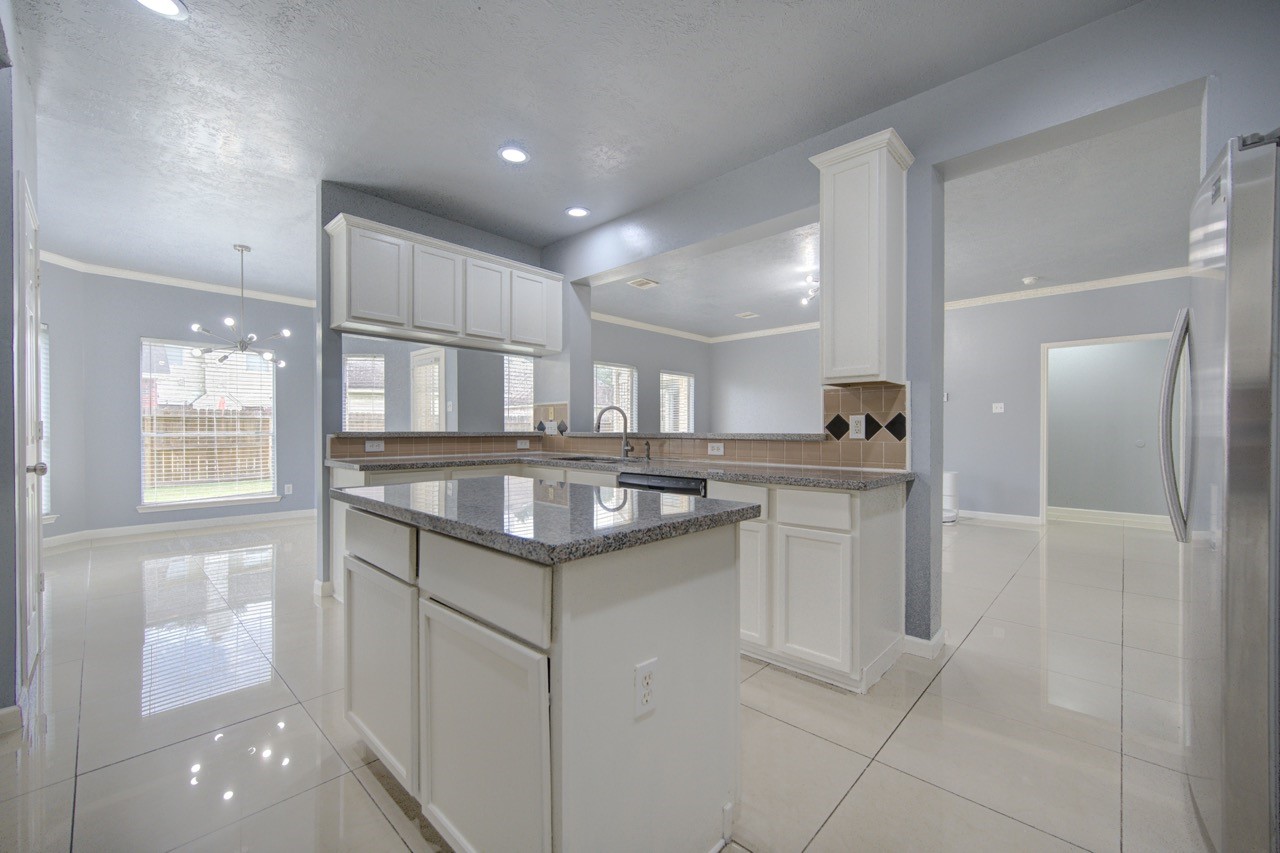 2318 Stoneburg Court Property Photo 26
