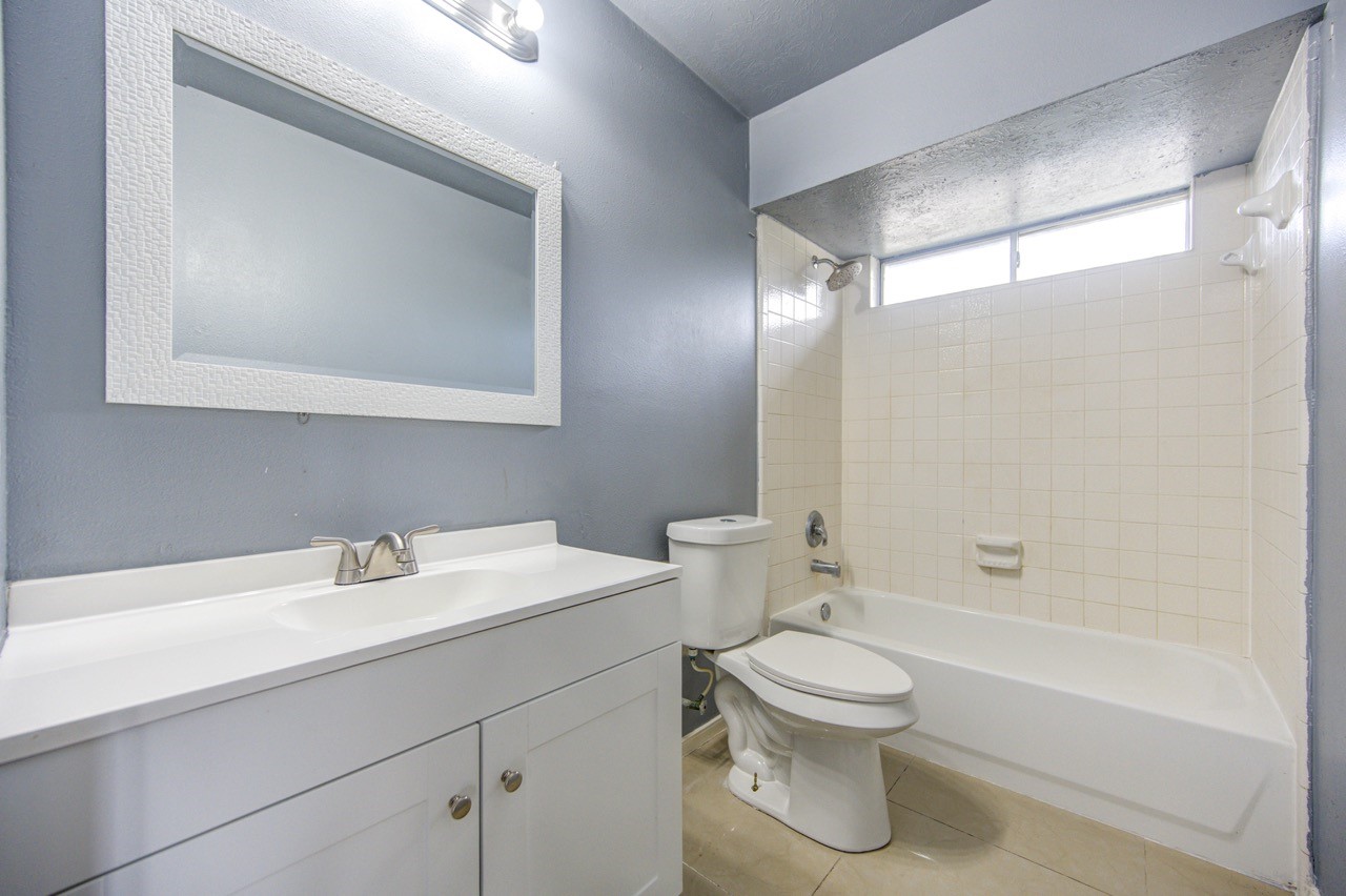 2318 Stoneburg Court Property Photo 47