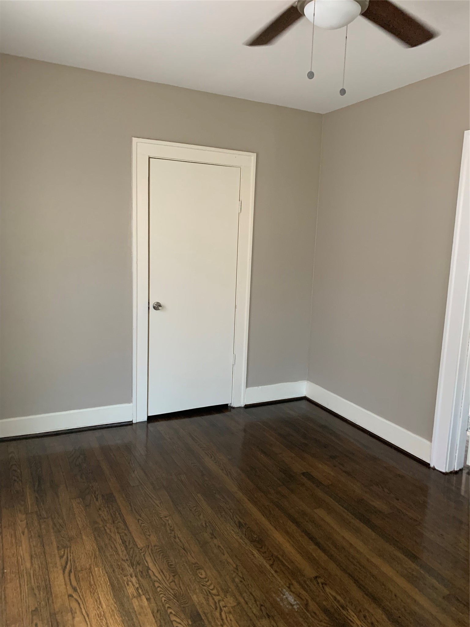 2112 Berry Street Property Photo 6