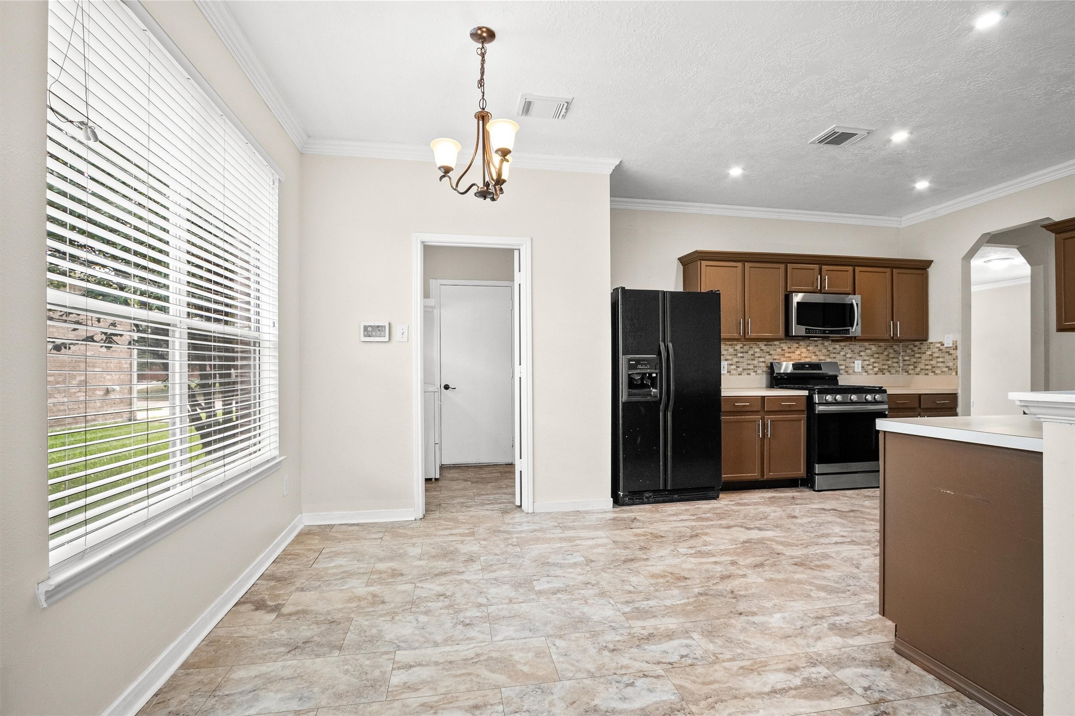 21930 Holly Branch Drive Property Photo 13