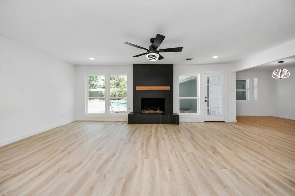 15302 Walters Road Property Photo 11