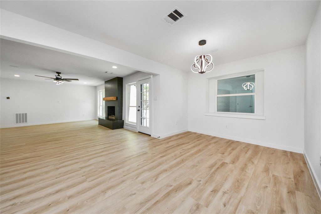 15302 Walters Road Property Photo 12
