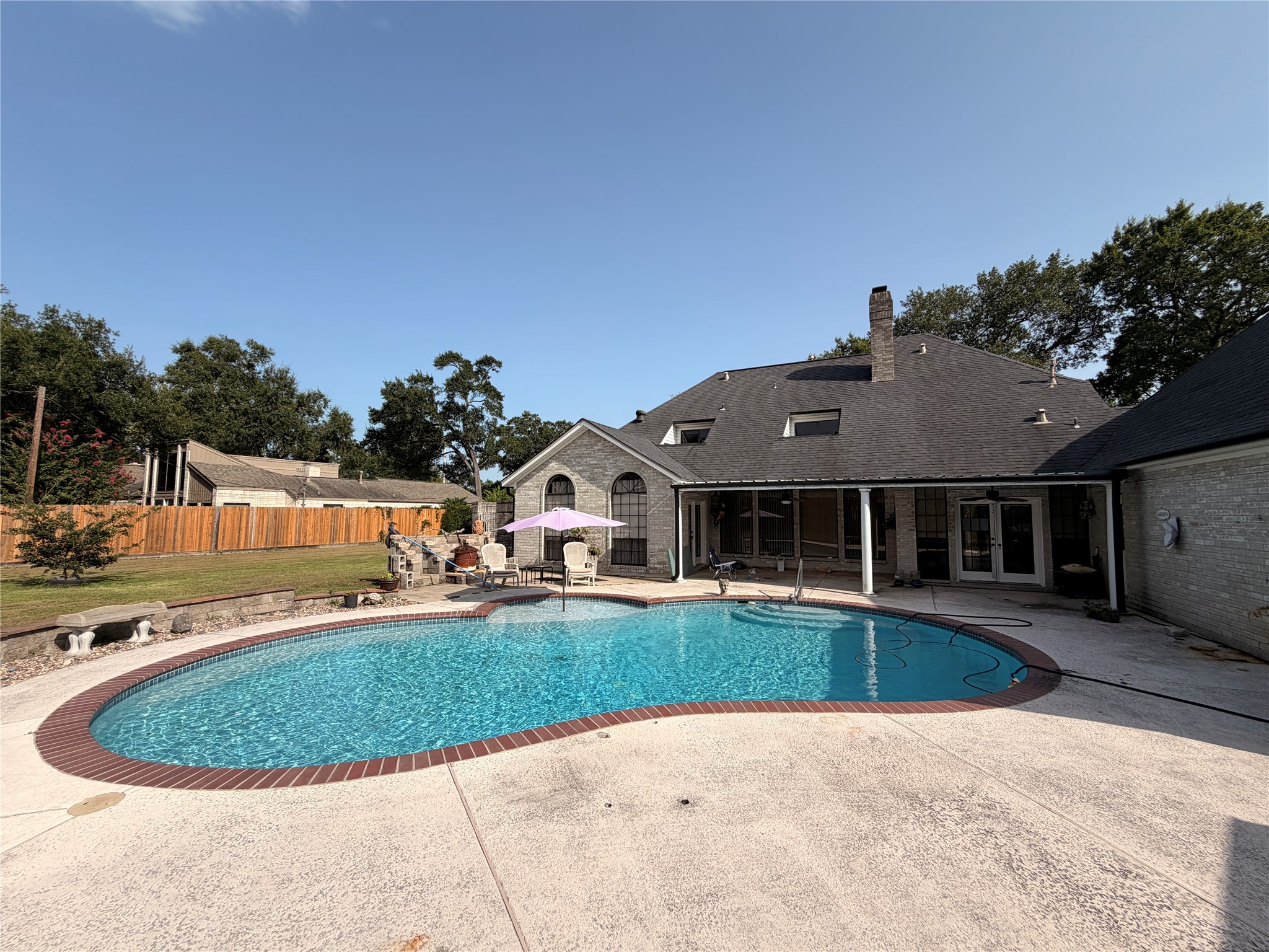 222 Pin Oak Drive Property Photo 6