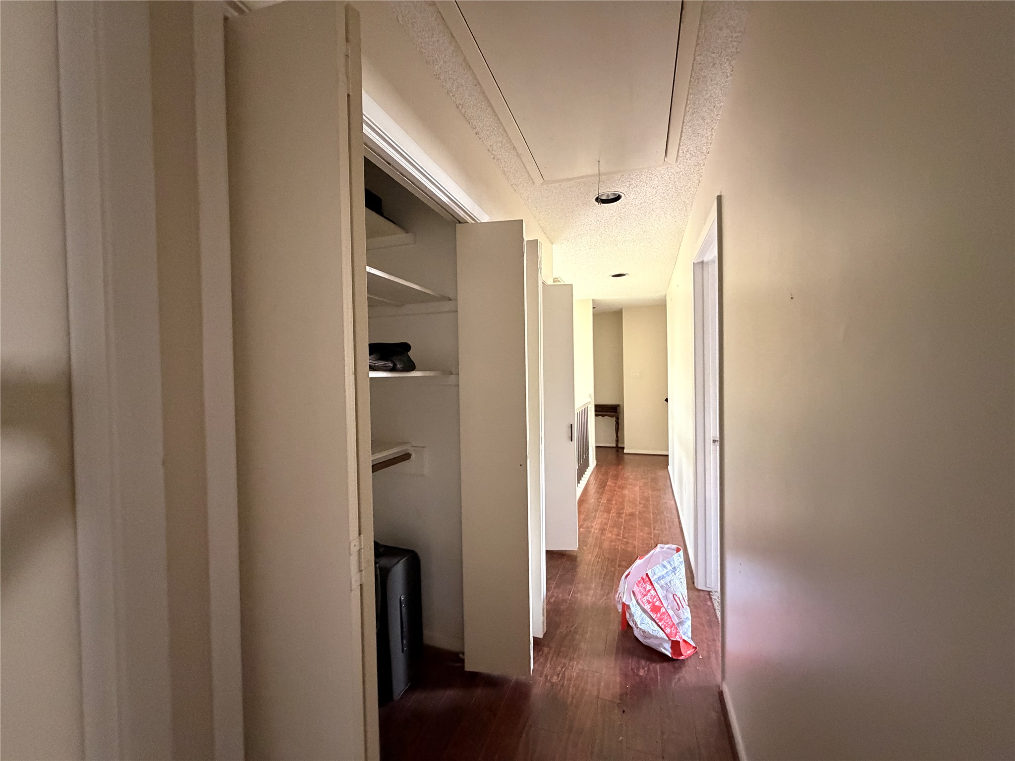 222 Pin Oak Drive Property Photo 34