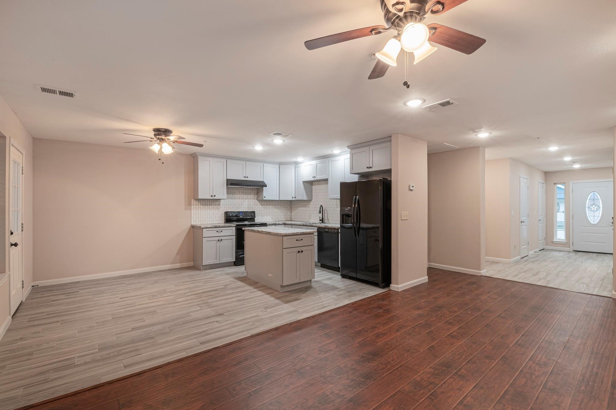 22262 Unit 9 Adams Street Property Photo 10
