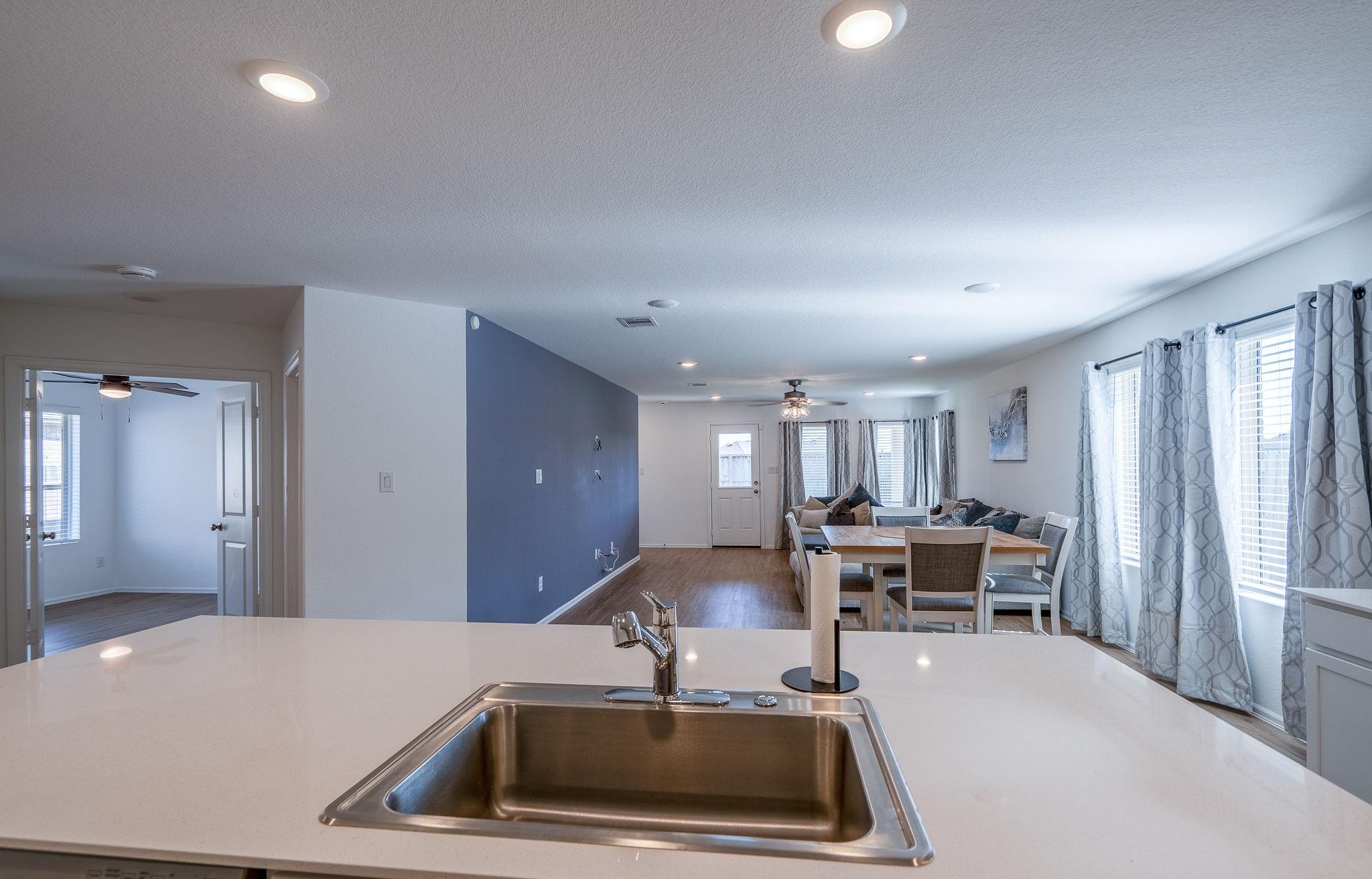 2217 Glenlloyd Terrace Road Property Photo 7