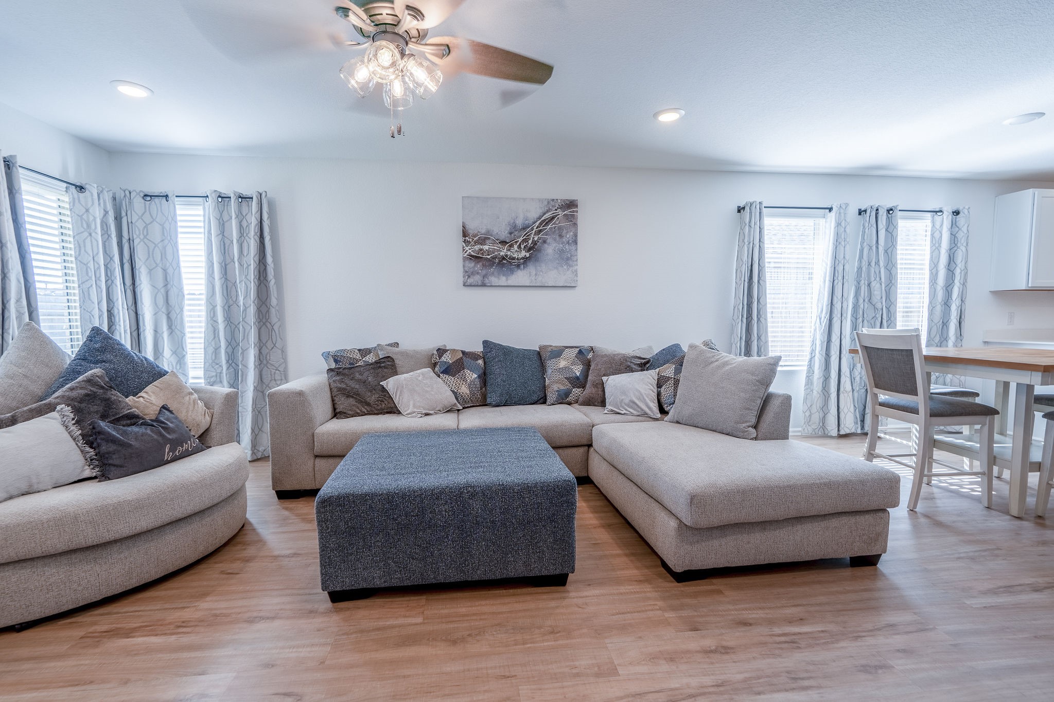 2217 Glenlloyd Terrace Road Property Photo 10