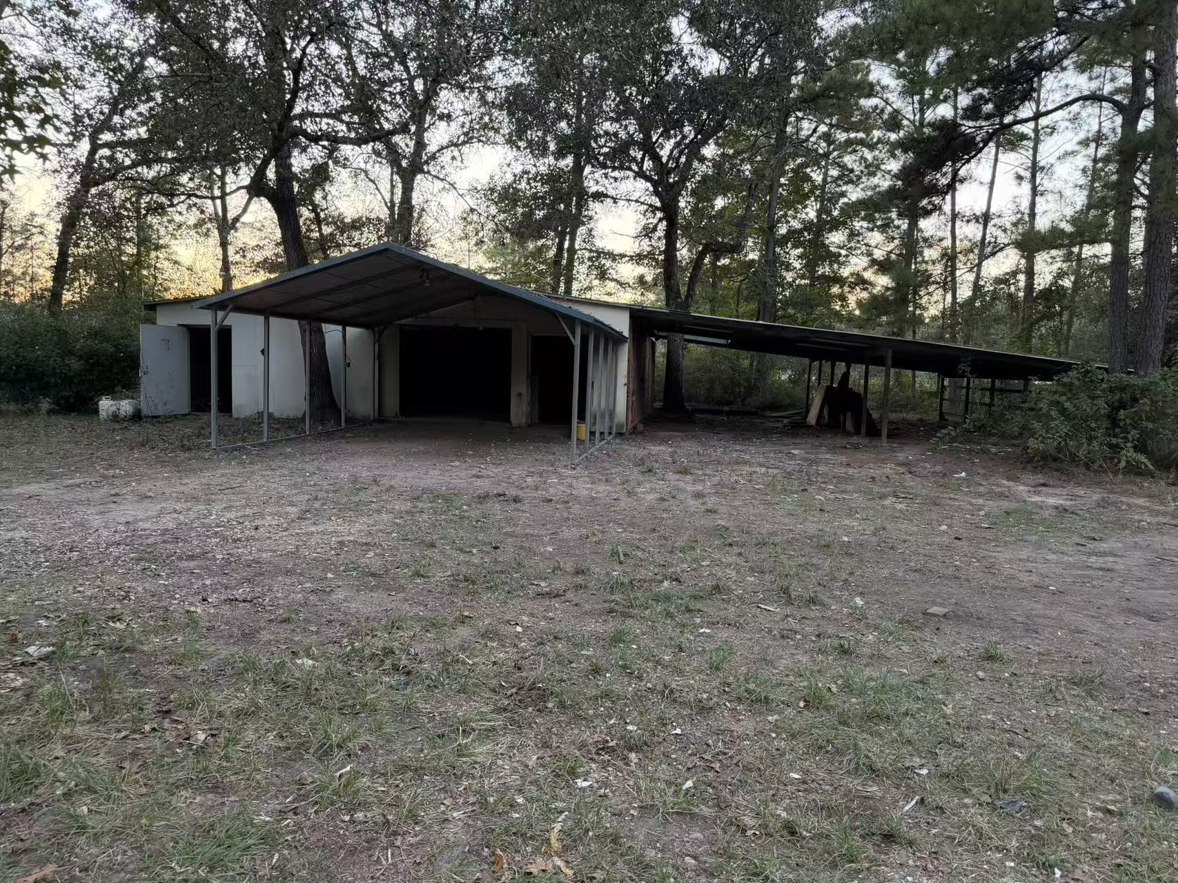 20392 Meadow Lake Road Property Photo 1