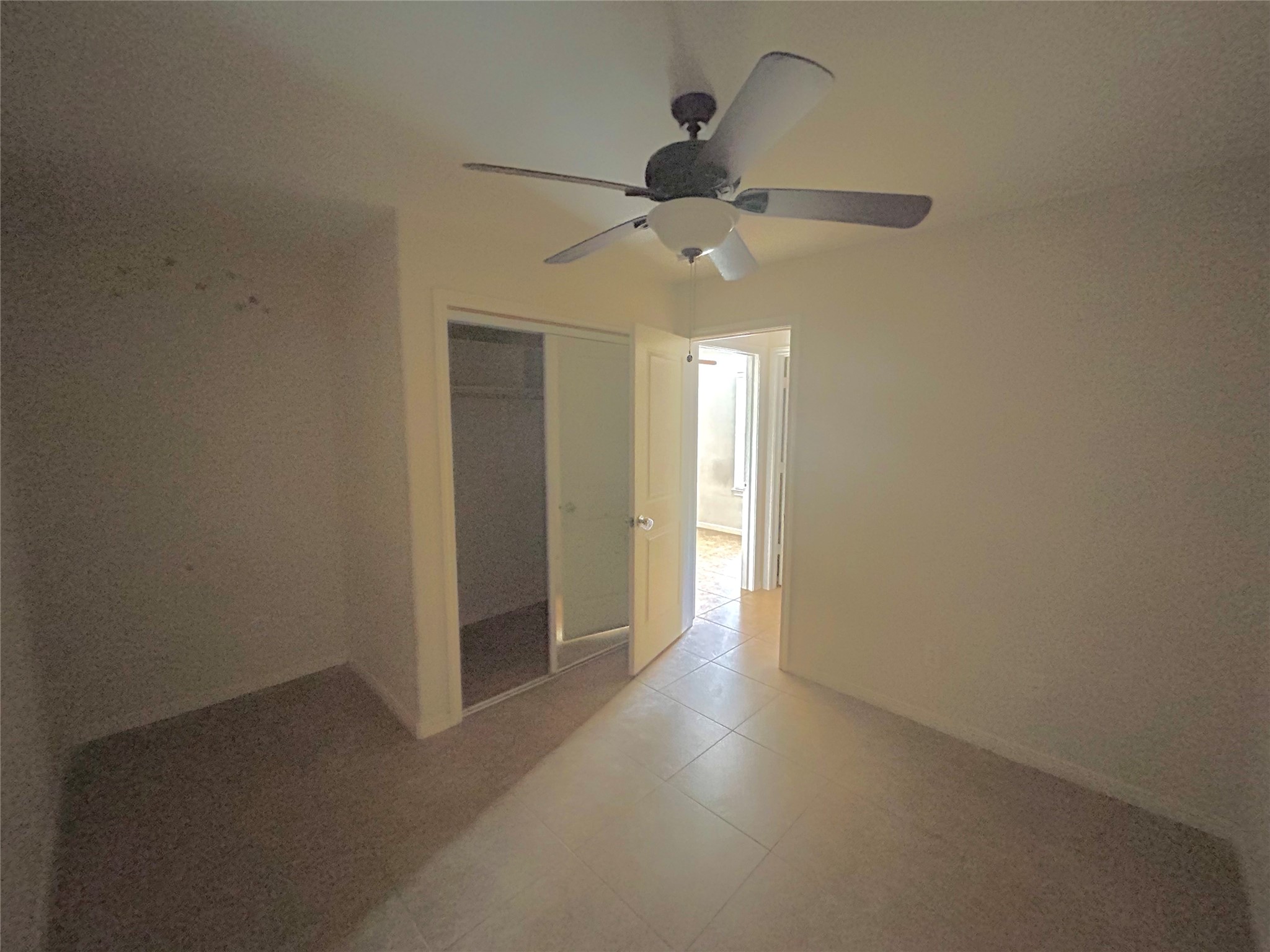 3735 Putnam Drive B Property Photo 6