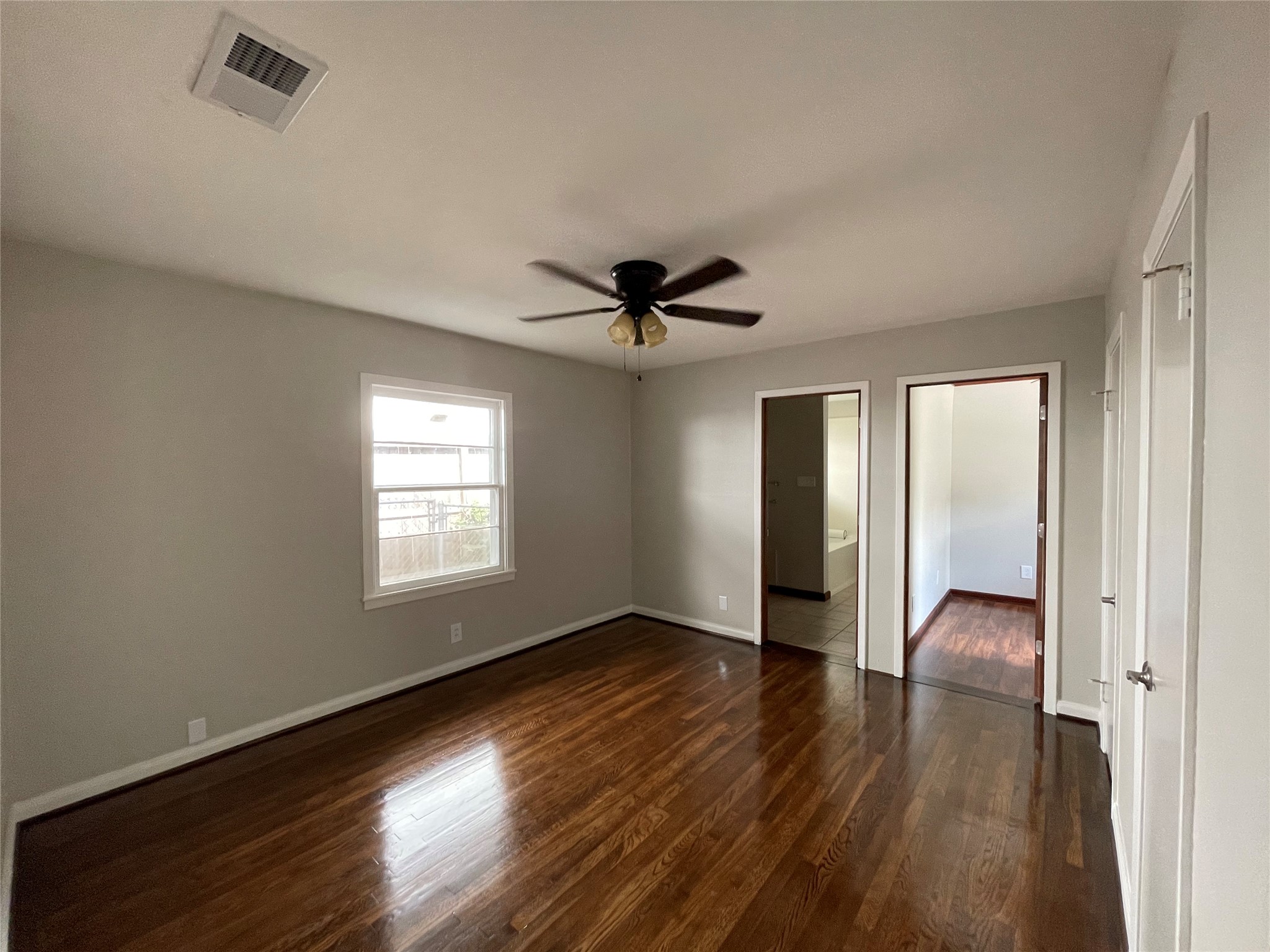 3229 Westridge Street Property Photo 7