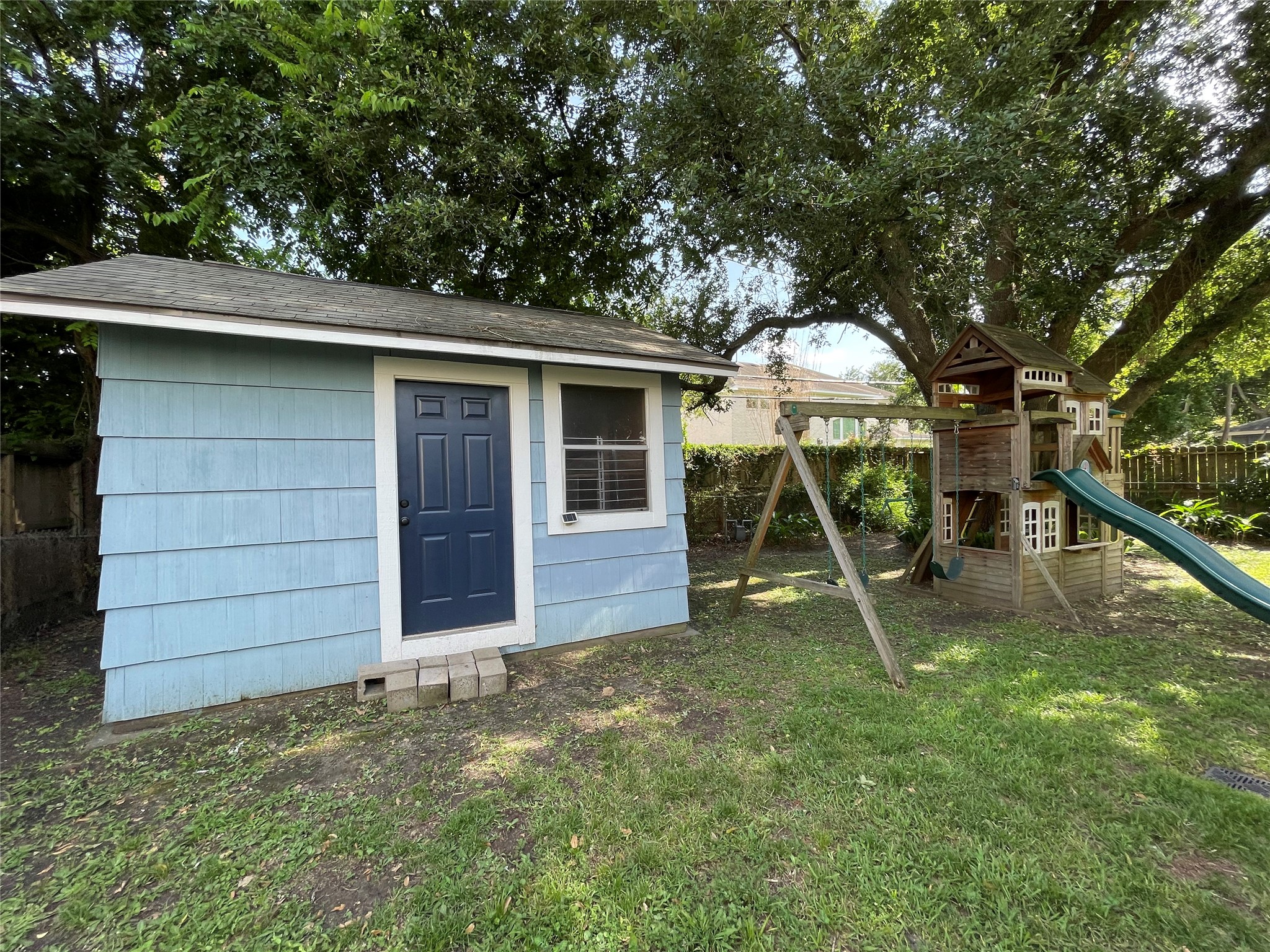 3229 Westridge Street Property Photo 28