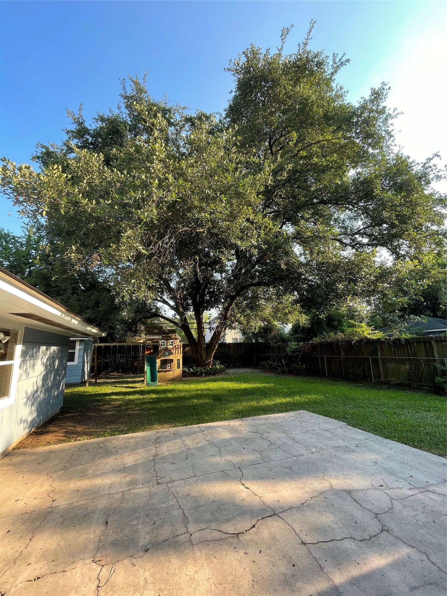 3229 Westridge Street Property Photo 30