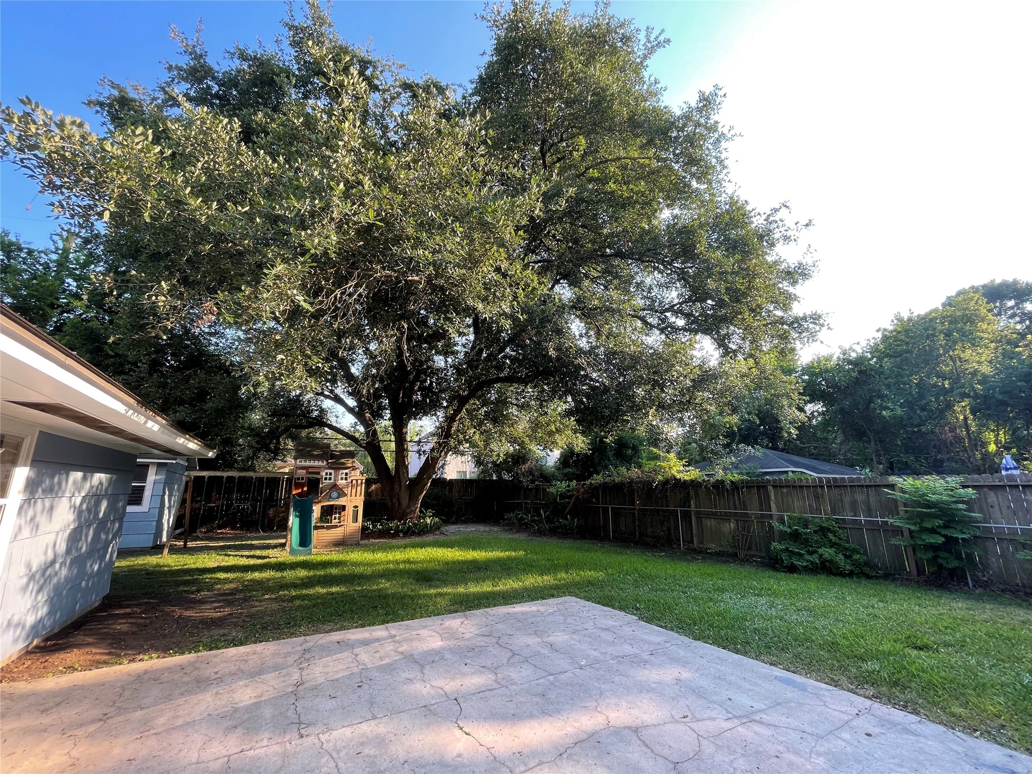 3229 Westridge Street Property Photo 32