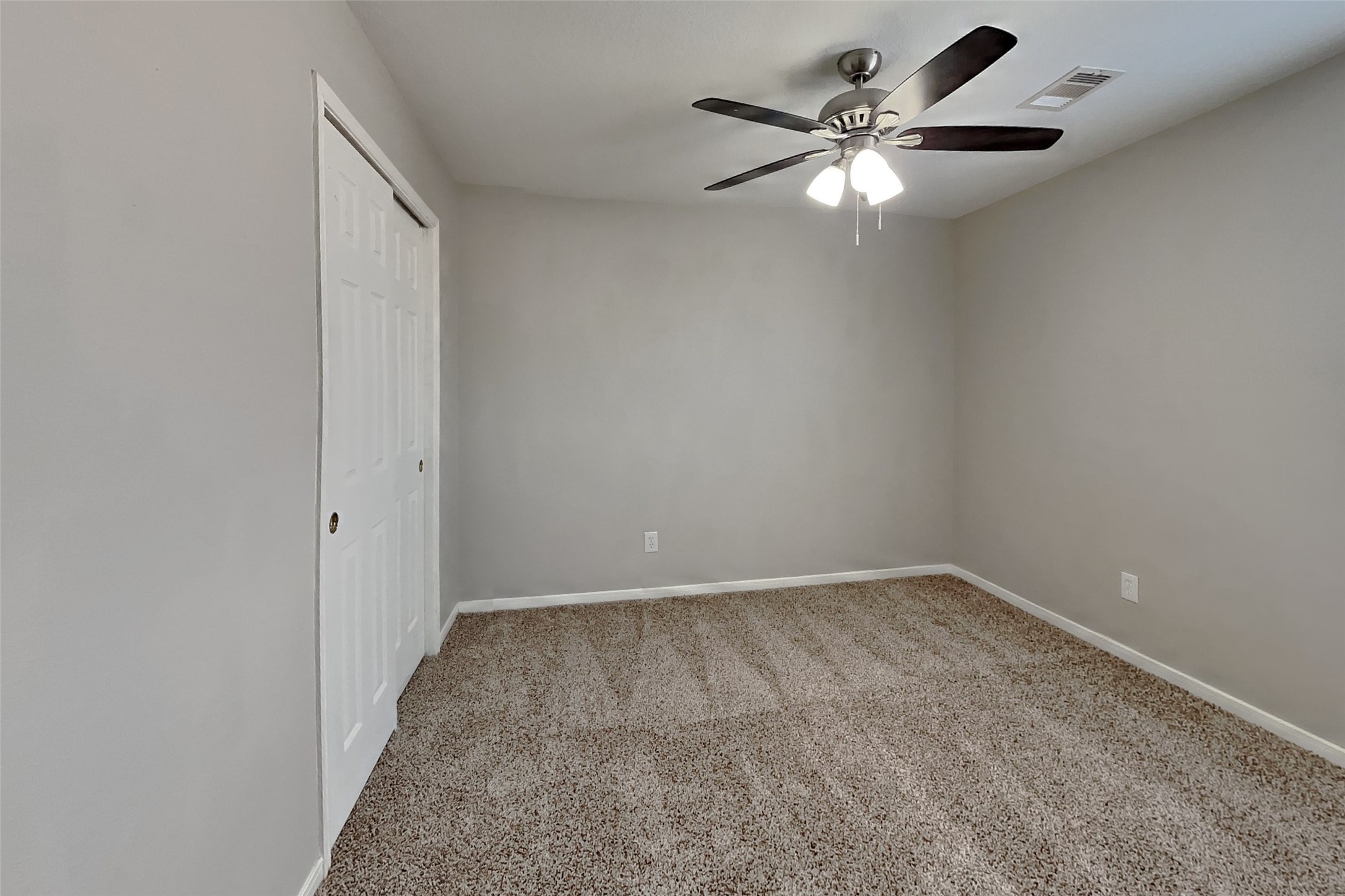 9829 Hyacinth Way Property Photo 13