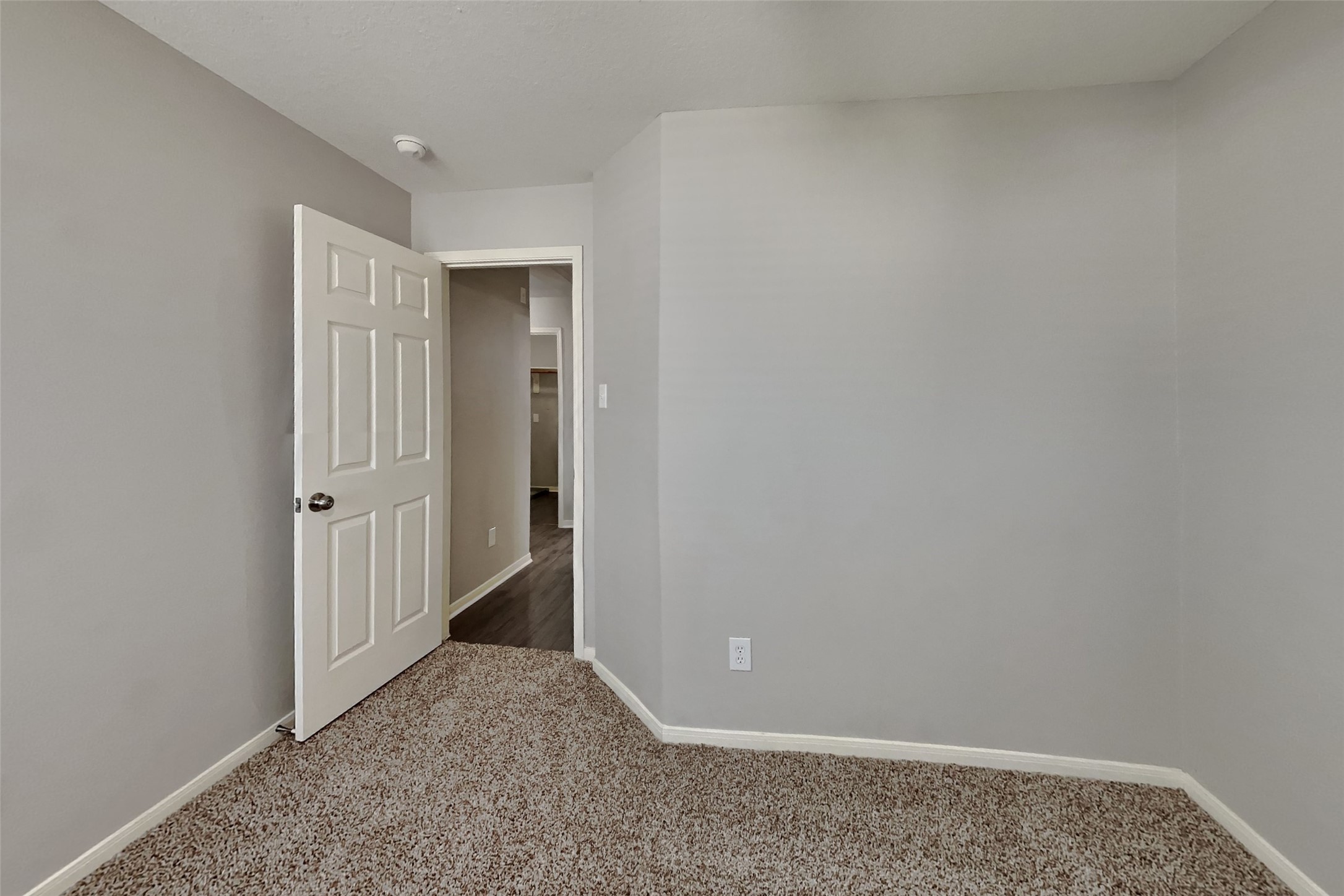 9829 Hyacinth Way Property Photo 14