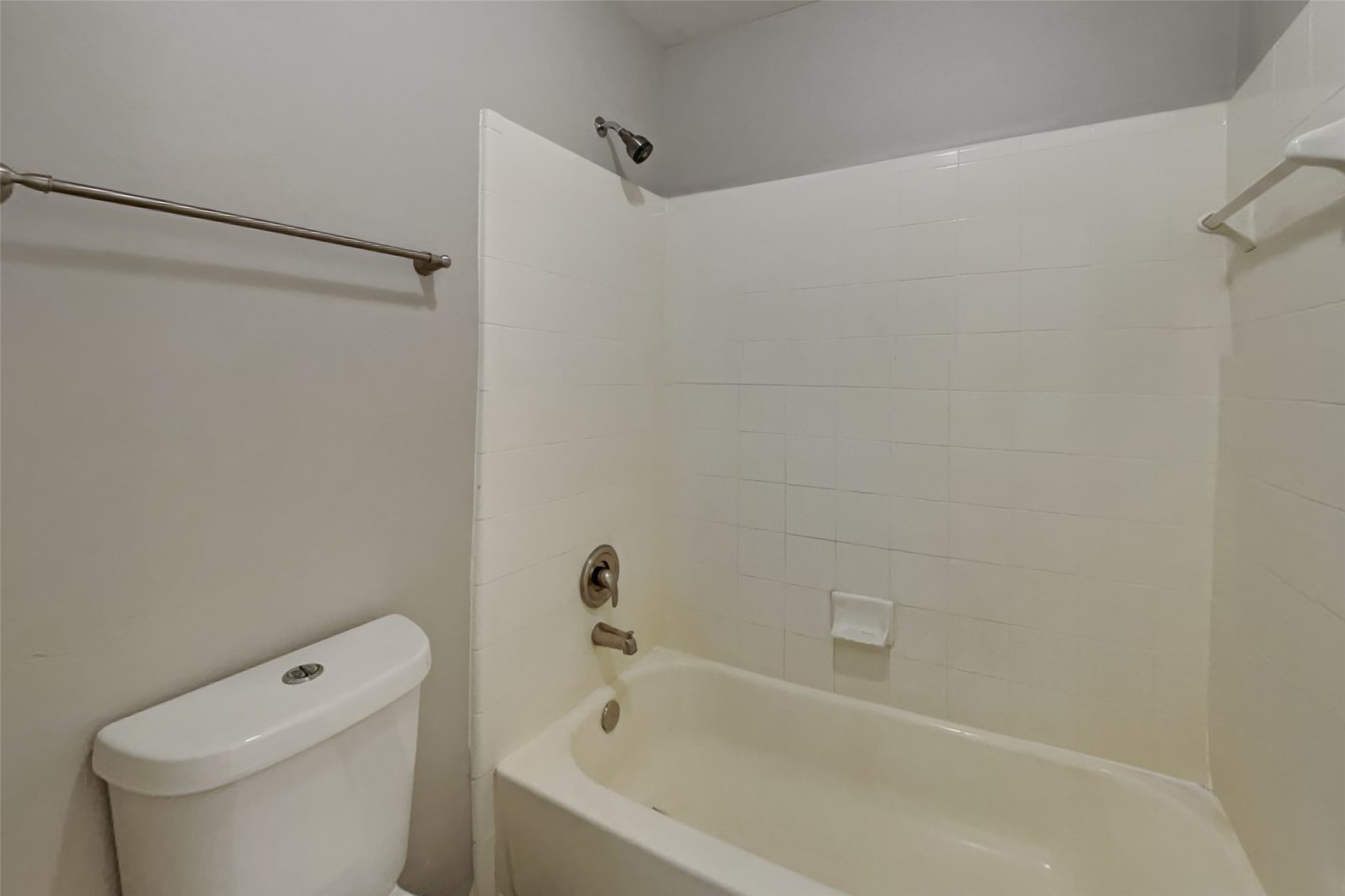 9829 Hyacinth Way Property Photo 17