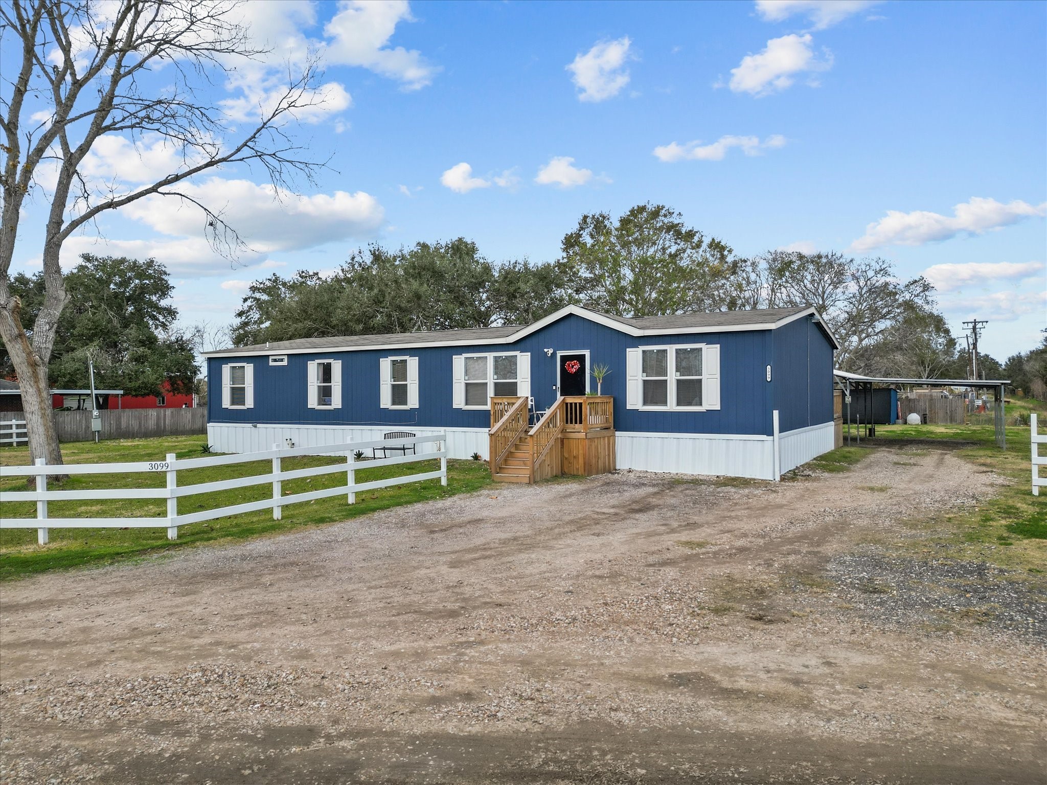 3099 County Road 411 Property Photo 1