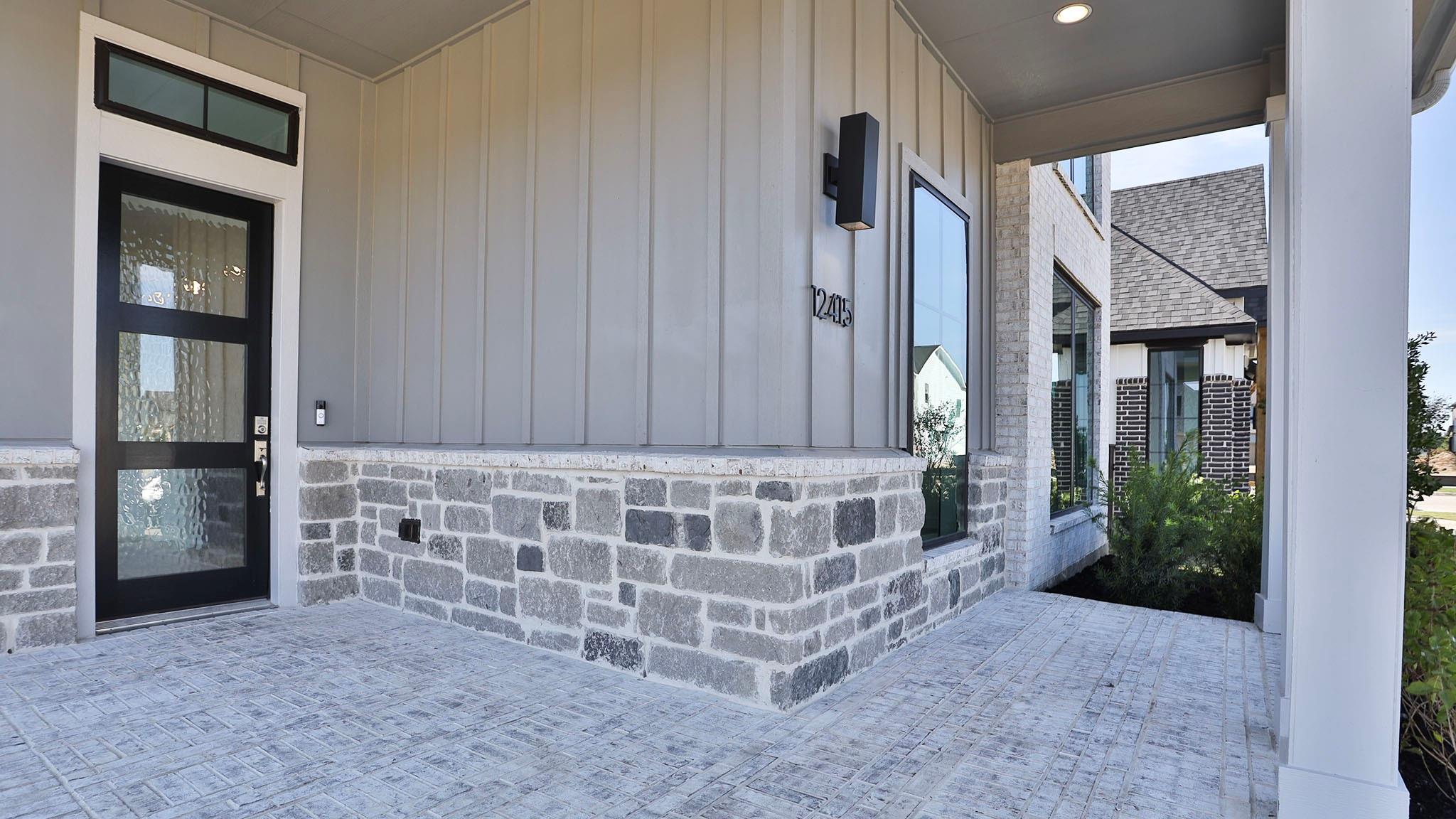 12415 Beacon Bend Way Property Photo 4