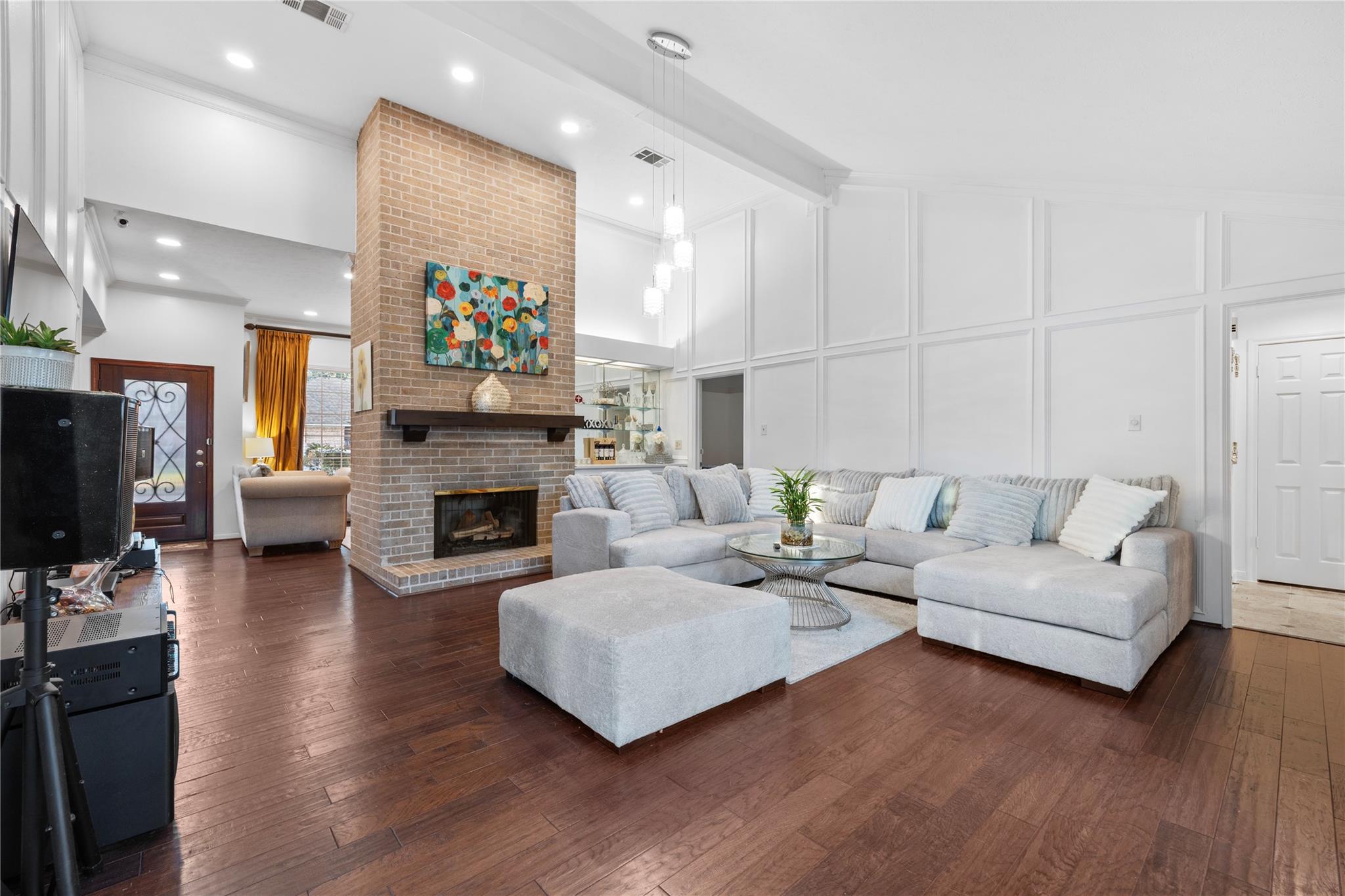 15035 Vistamont Drive Property Photo 10
