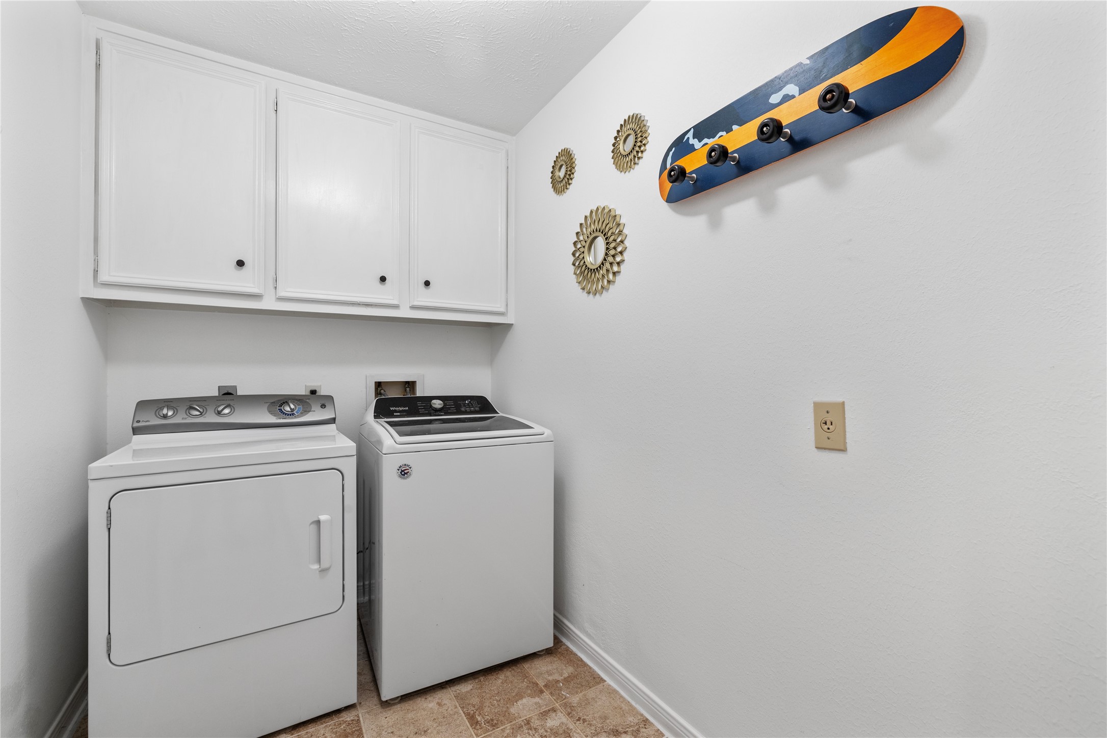 15035 Vistamont Drive Property Photo 24