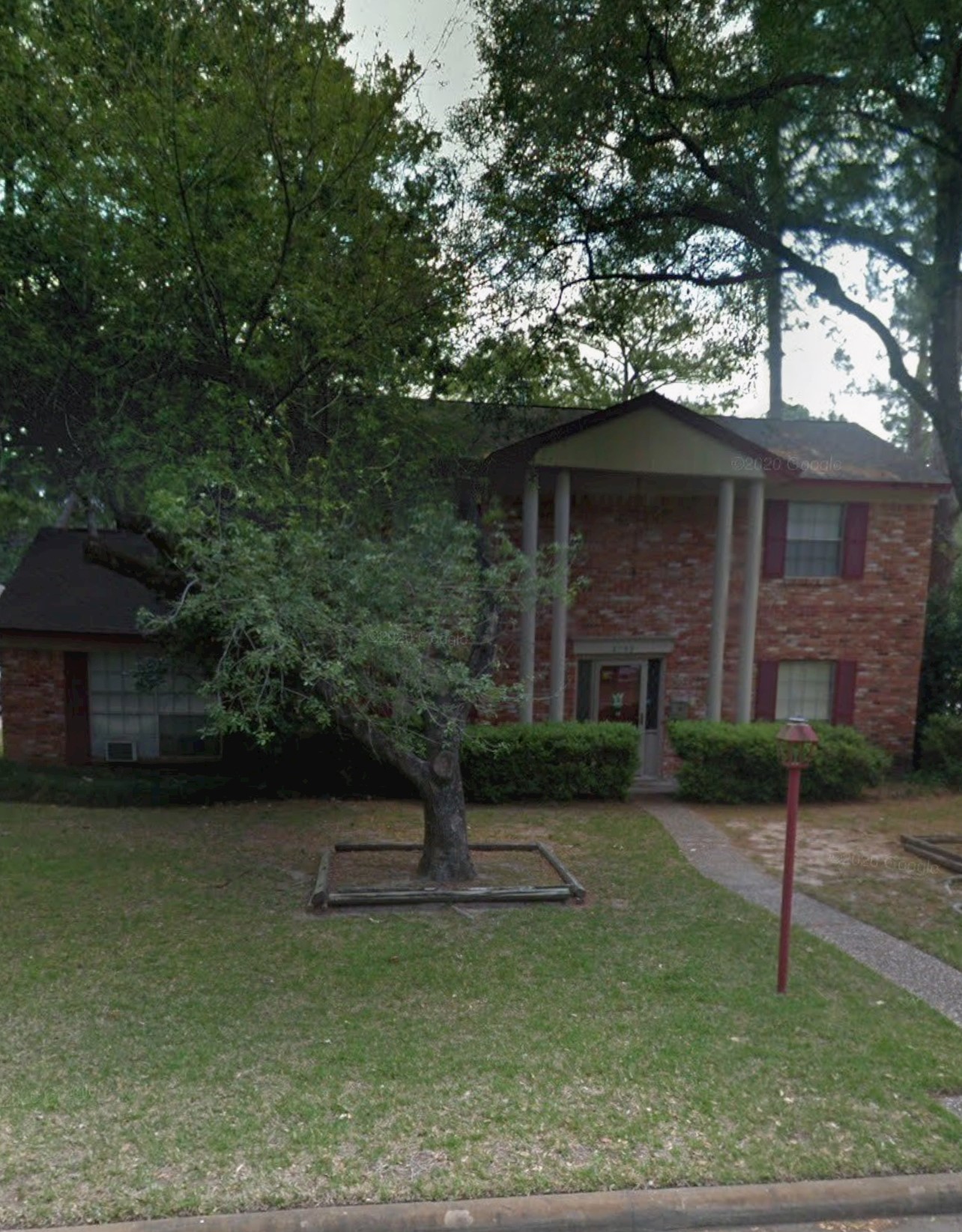 2102 Hollow Hook Road Property Photo 2