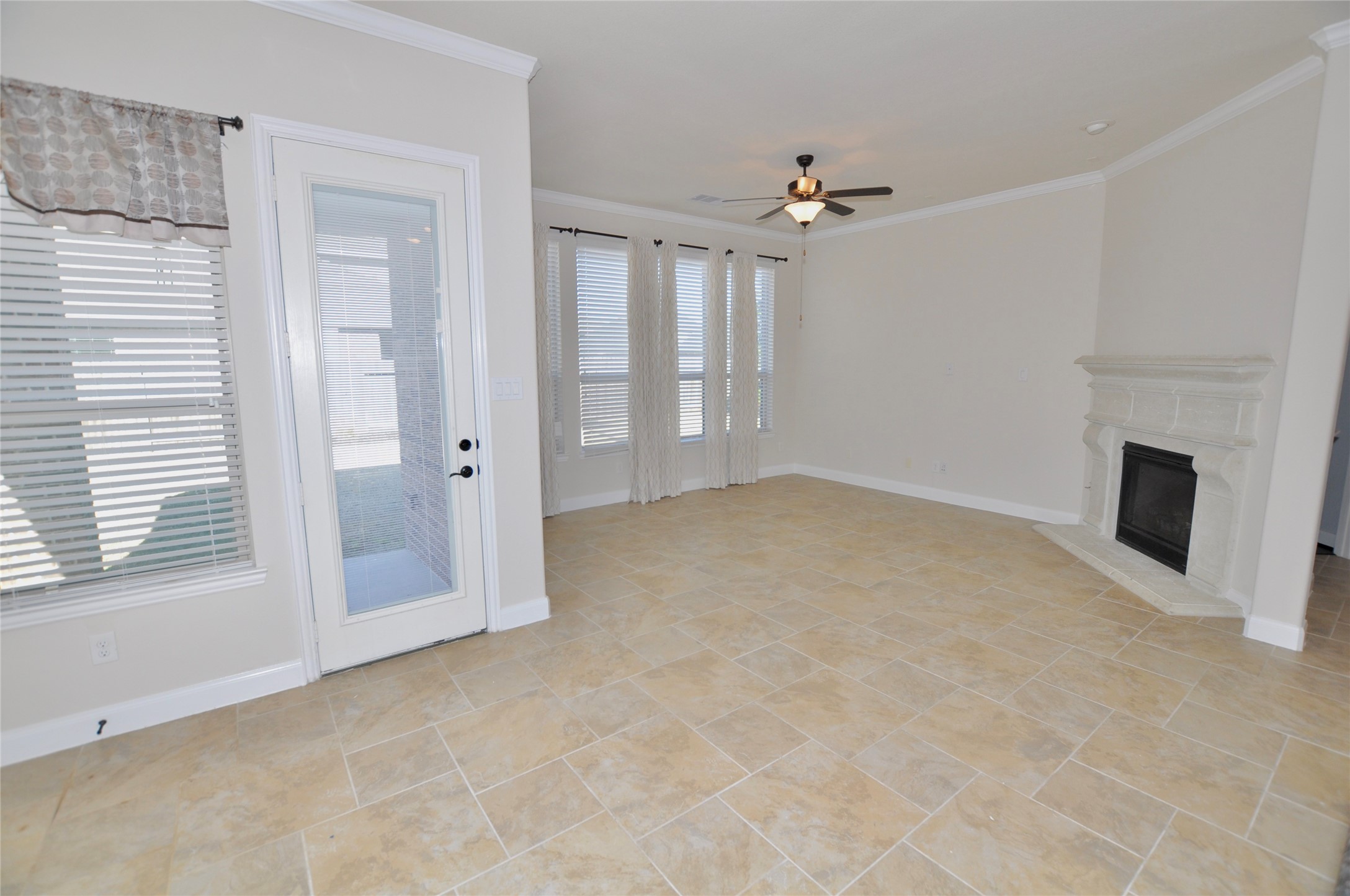 13315 Maywater Crest Court Property Photo 5