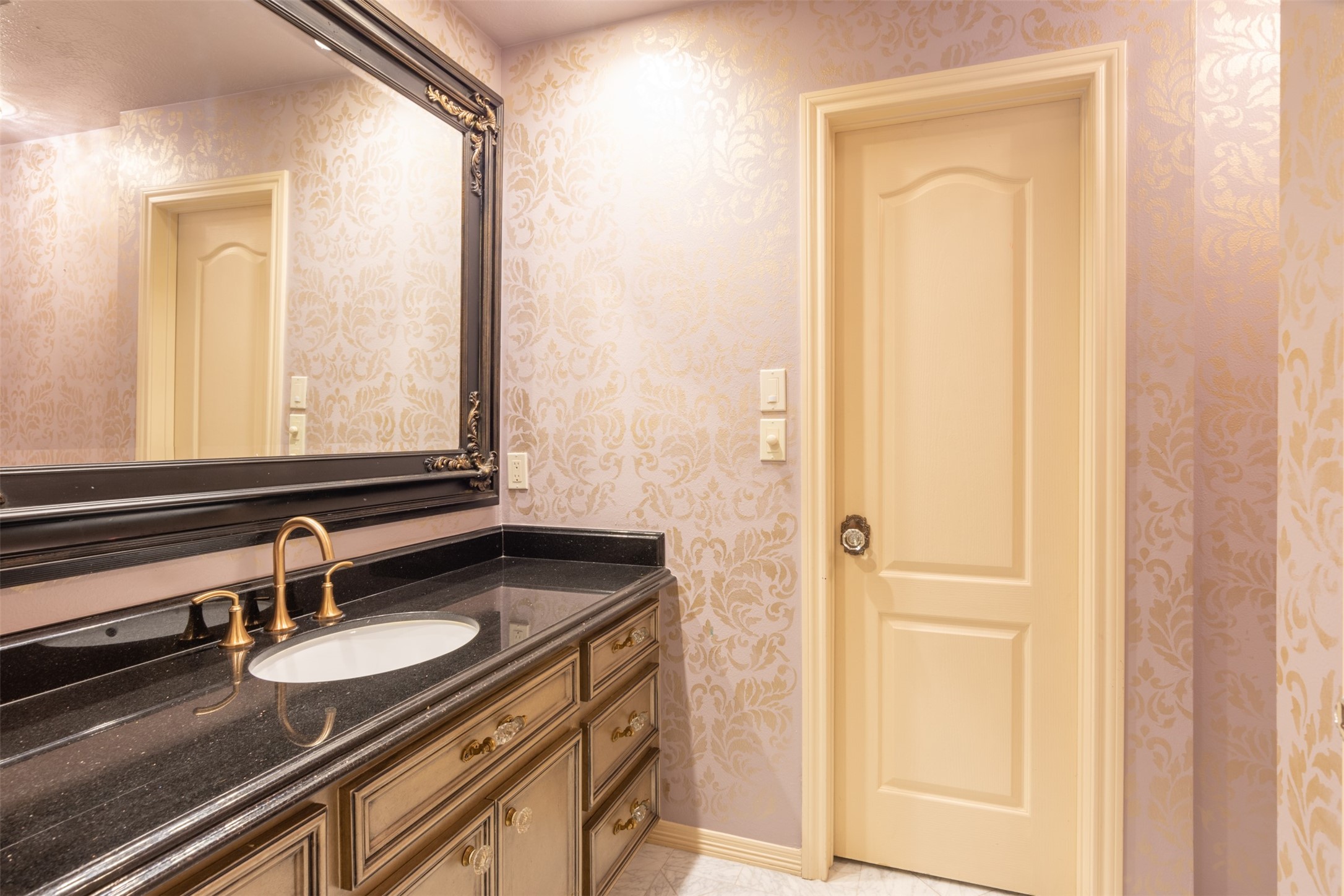 13102 Springmint Court Property Photo 36