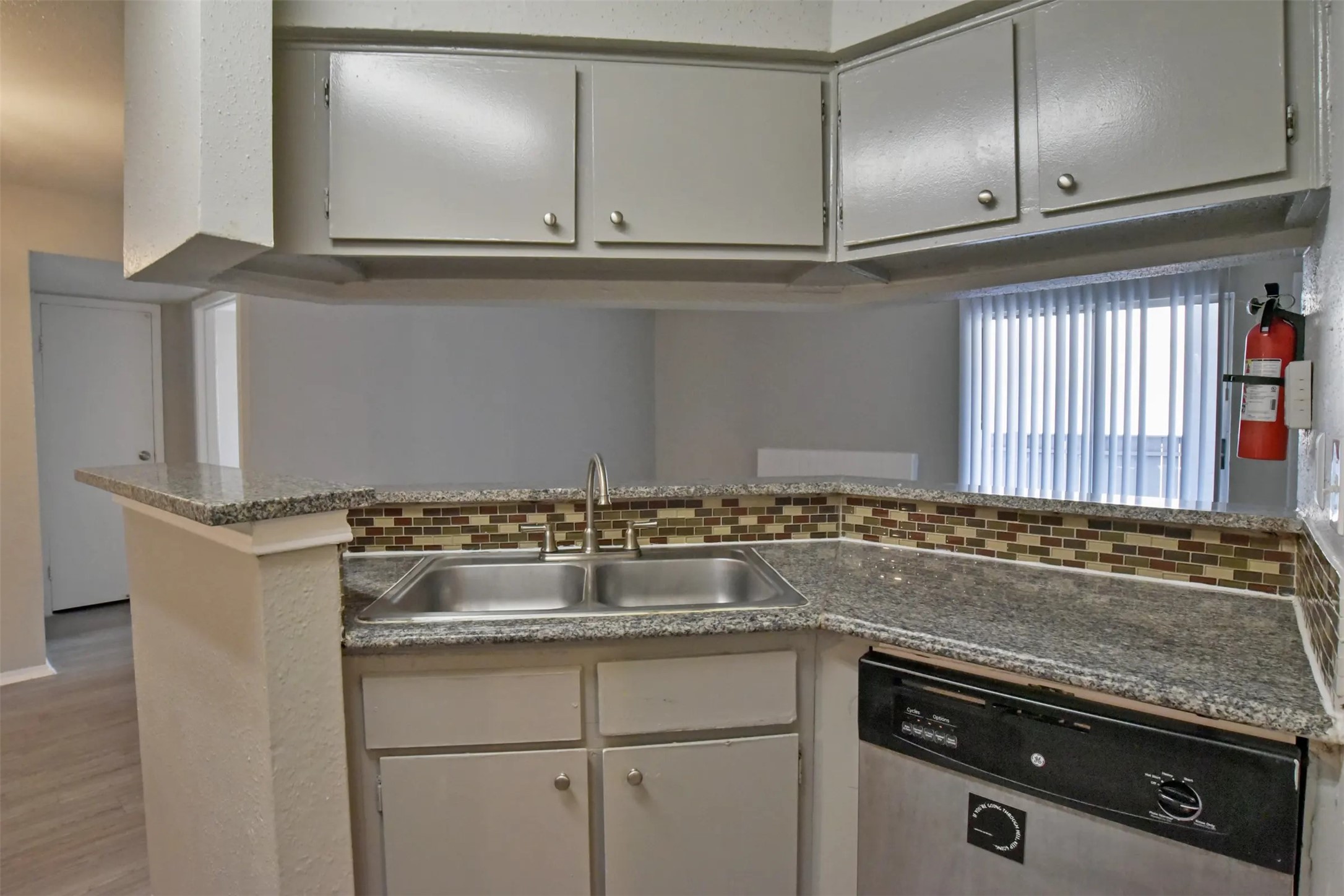 2700 S Dairy Ashford Road 624d Property Photo 10