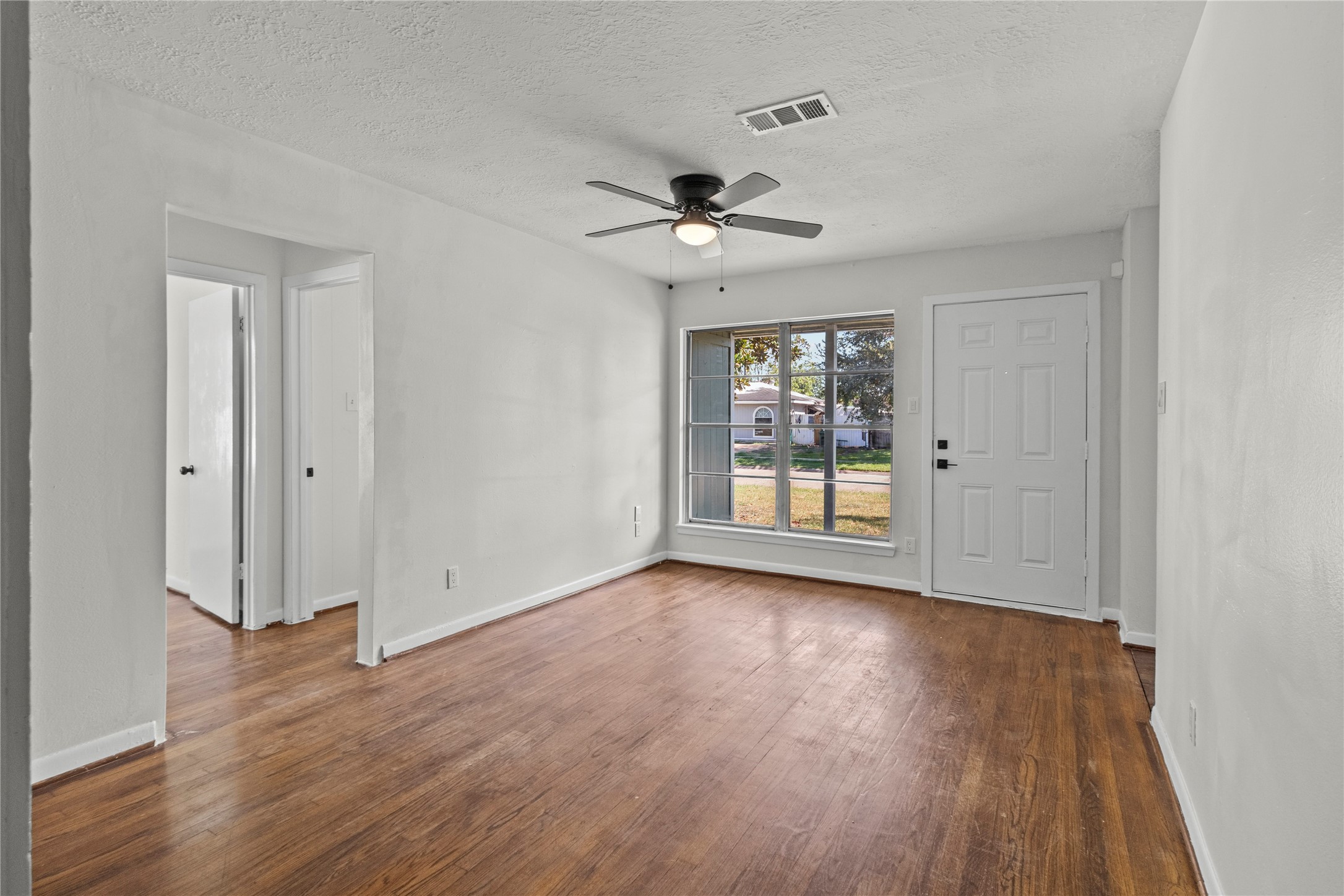 2811 Morningside Lane Property Photo 13