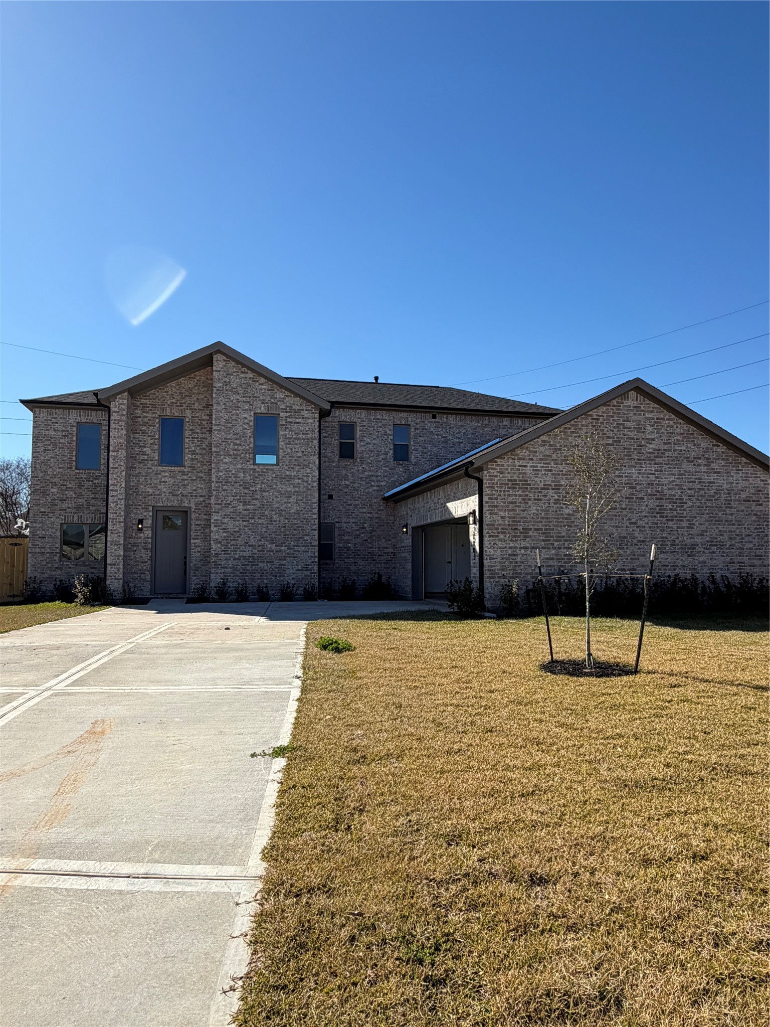 2507 Martinas Ct Property Photo 1